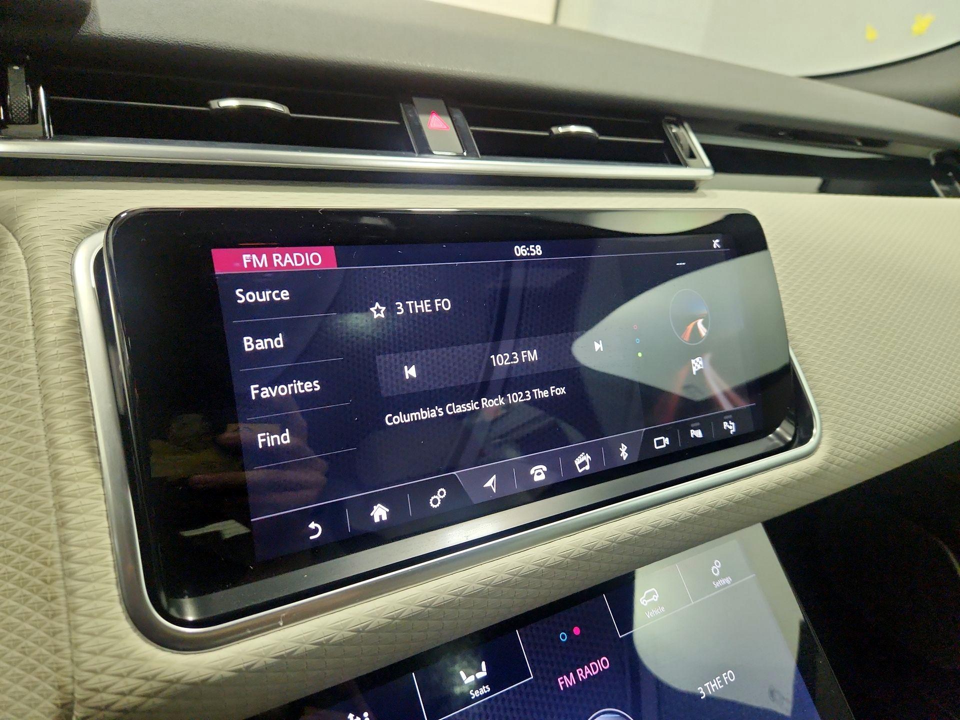 Thumbnail: 2019 Land Rover Range Rover Velar - 16