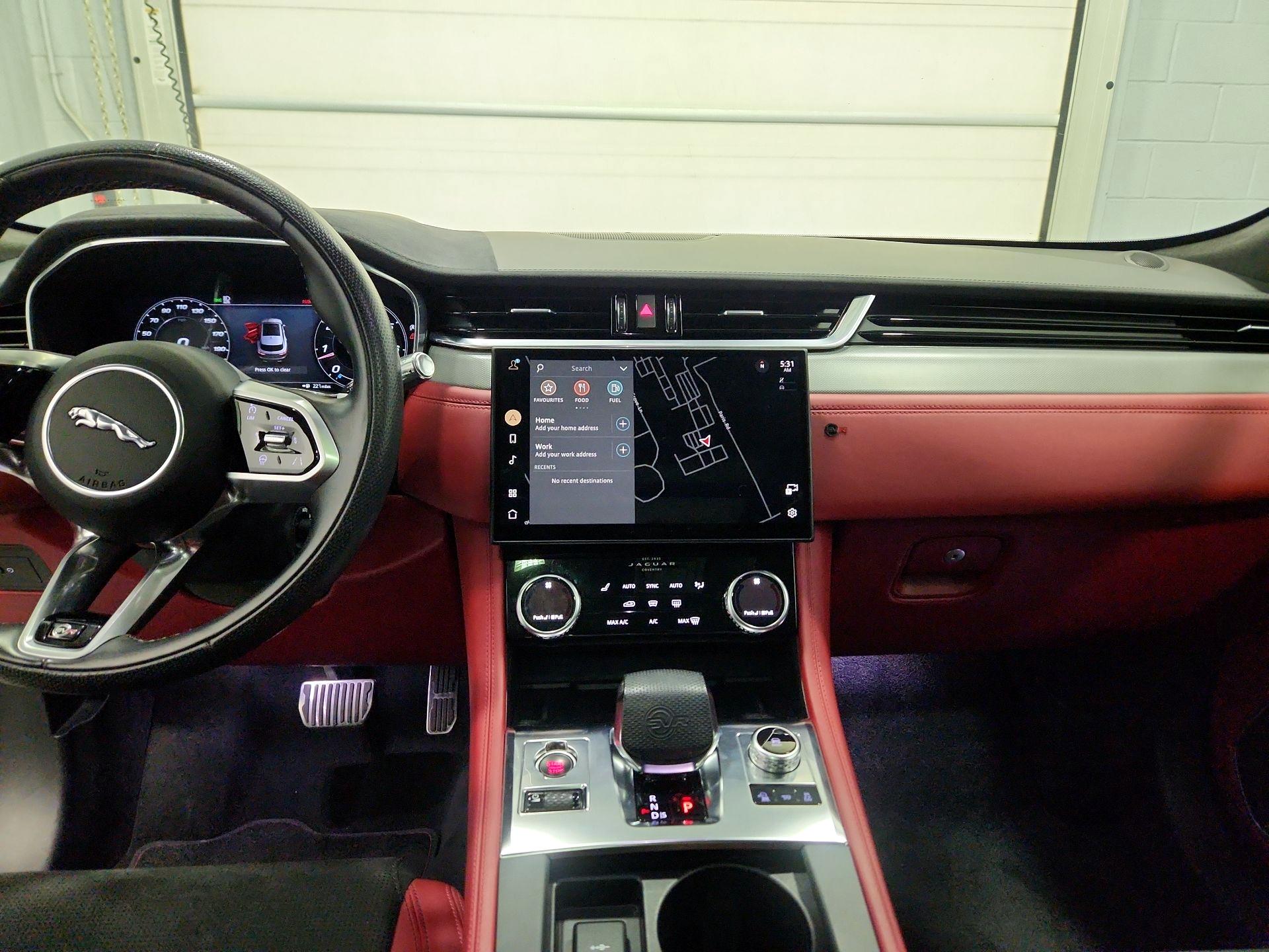 Thumbnail: 2021 Jaguar F-Pace - 9
