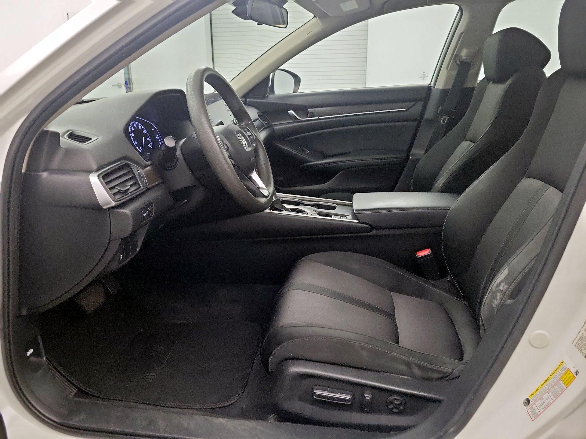 Thumbnail: 2018 Honda Accord - 9