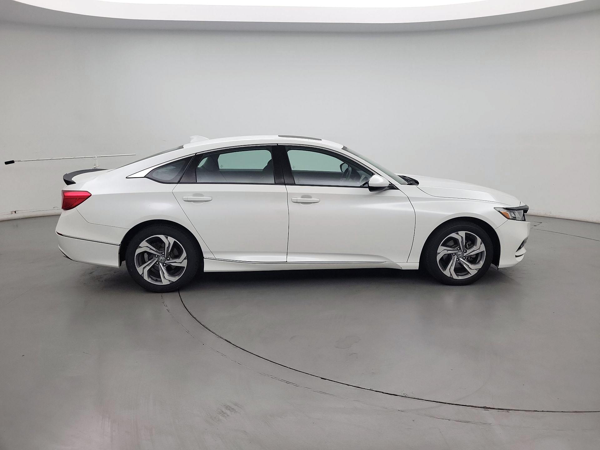 Thumbnail: 2018 Honda Accord - 4