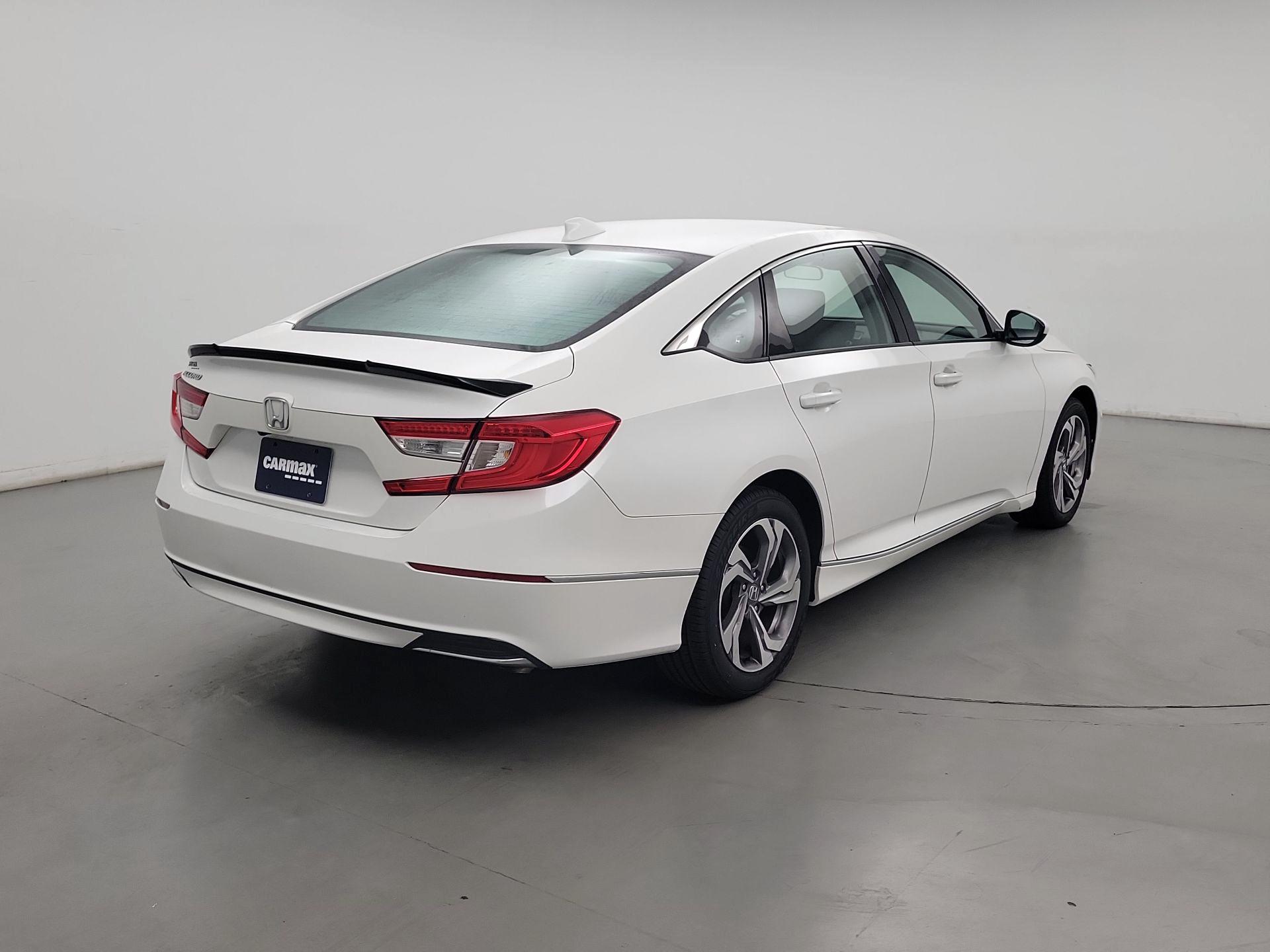 Thumbnail: 2018 Honda Accord - 5