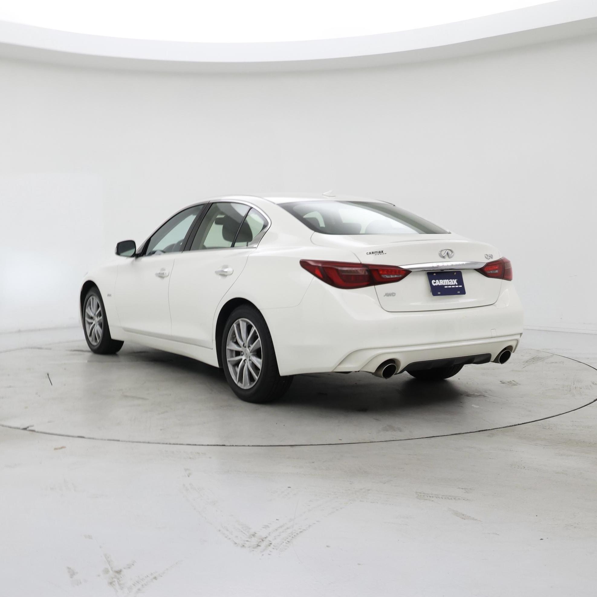 Thumbnail: 2019 INFINITI Q50 - 2
