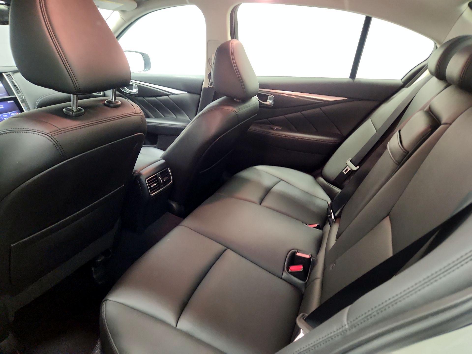 Thumbnail: 2019 INFINITI Q50 - 19