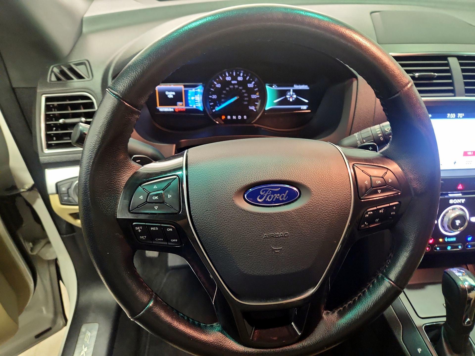Thumbnail: 2017 Ford Explorer - 10