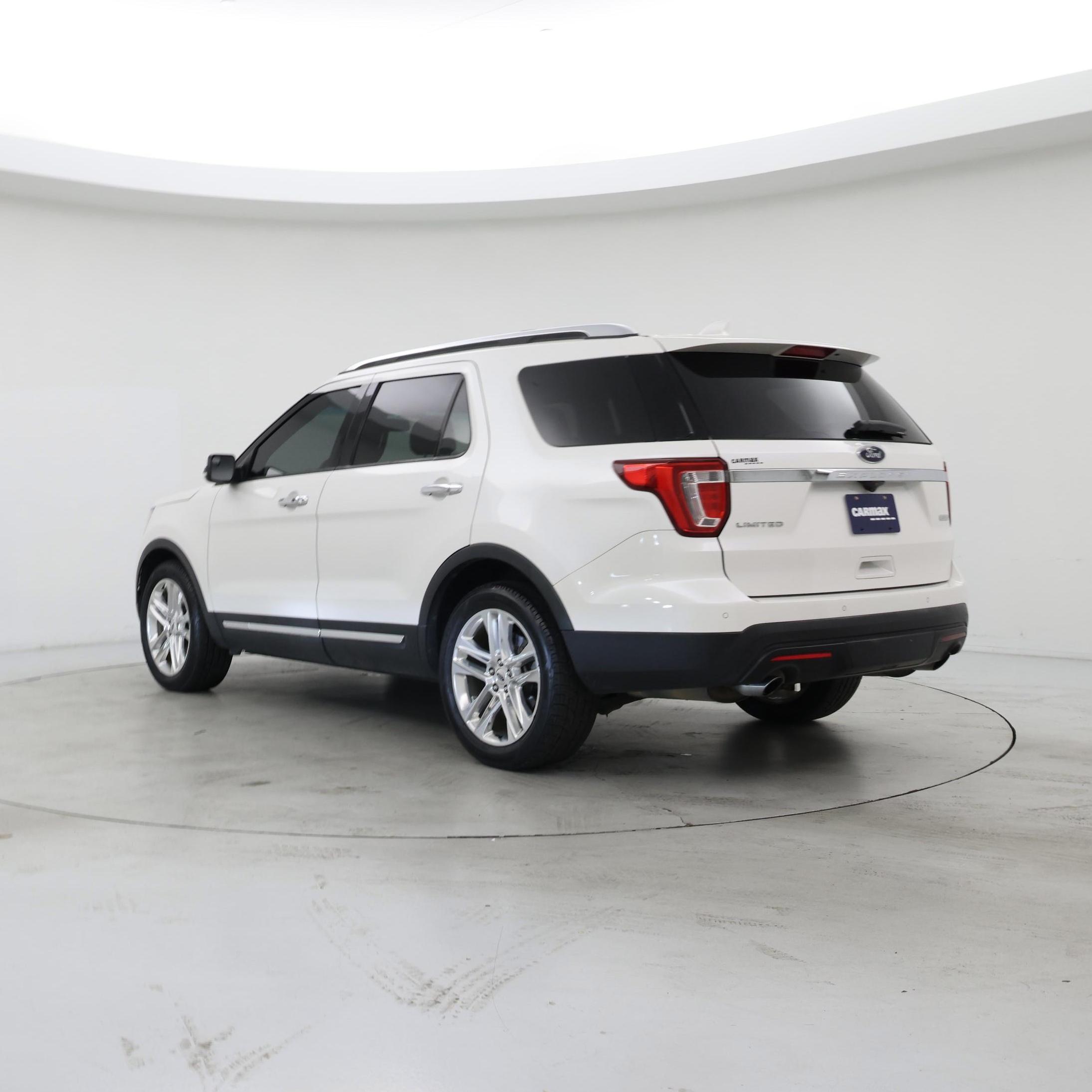 Thumbnail: 2017 Ford Explorer - 2