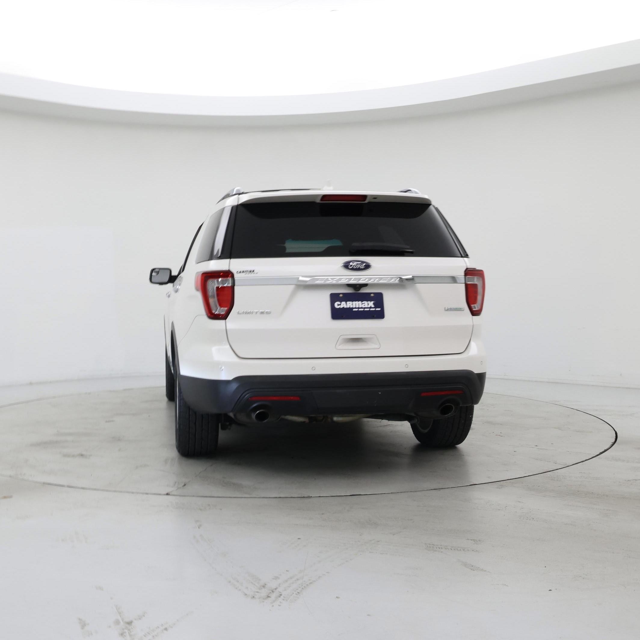 Thumbnail: 2017 Ford Explorer - 6