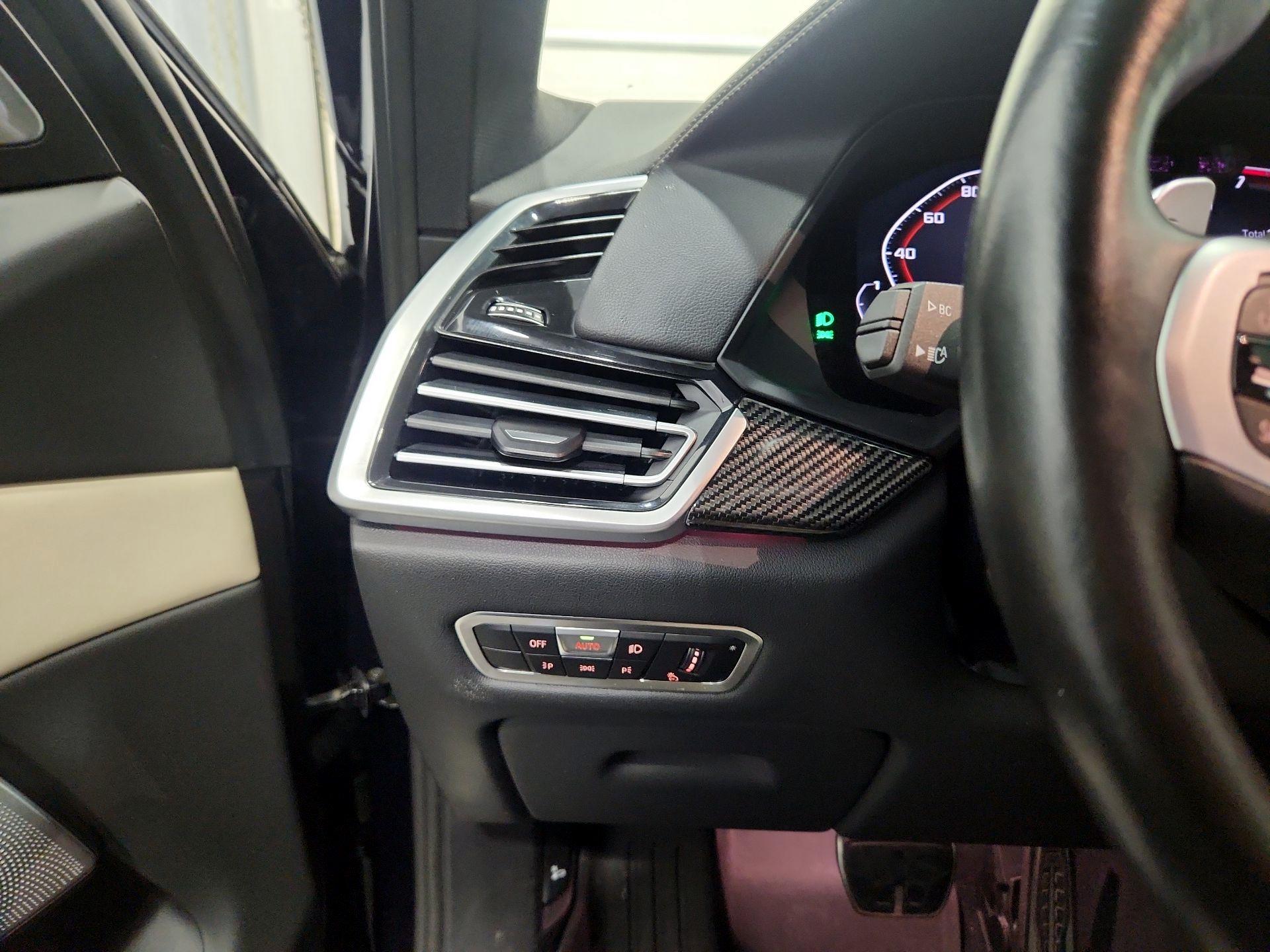 Thumbnail: 2022 BMW X5 - 13