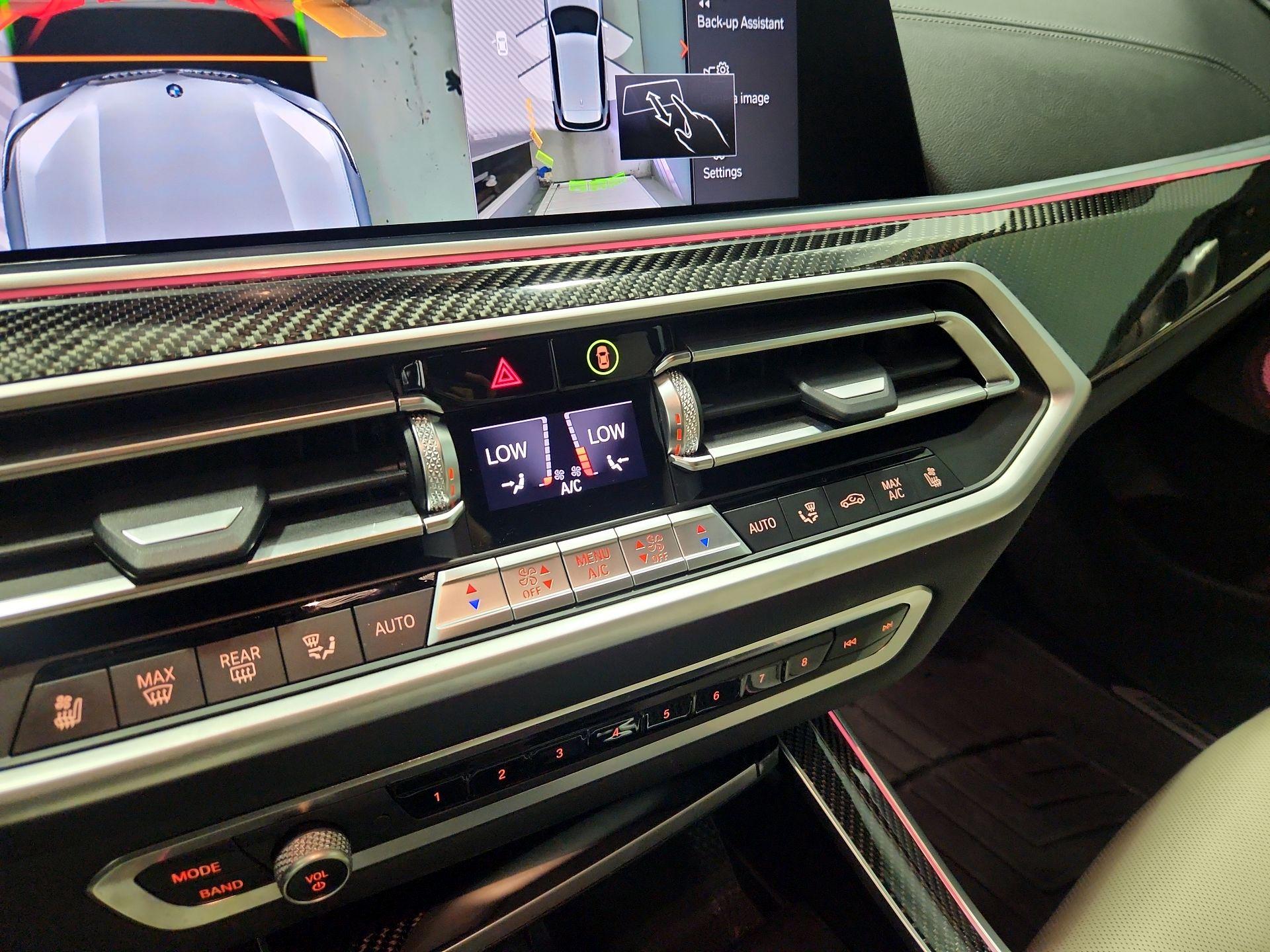 Thumbnail: 2022 BMW X5 - 17