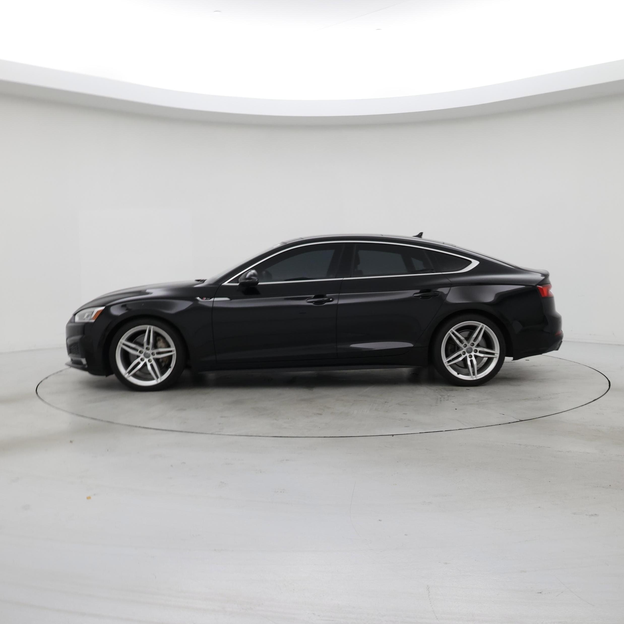 Thumbnail: 2019 Audi A5 - 3
