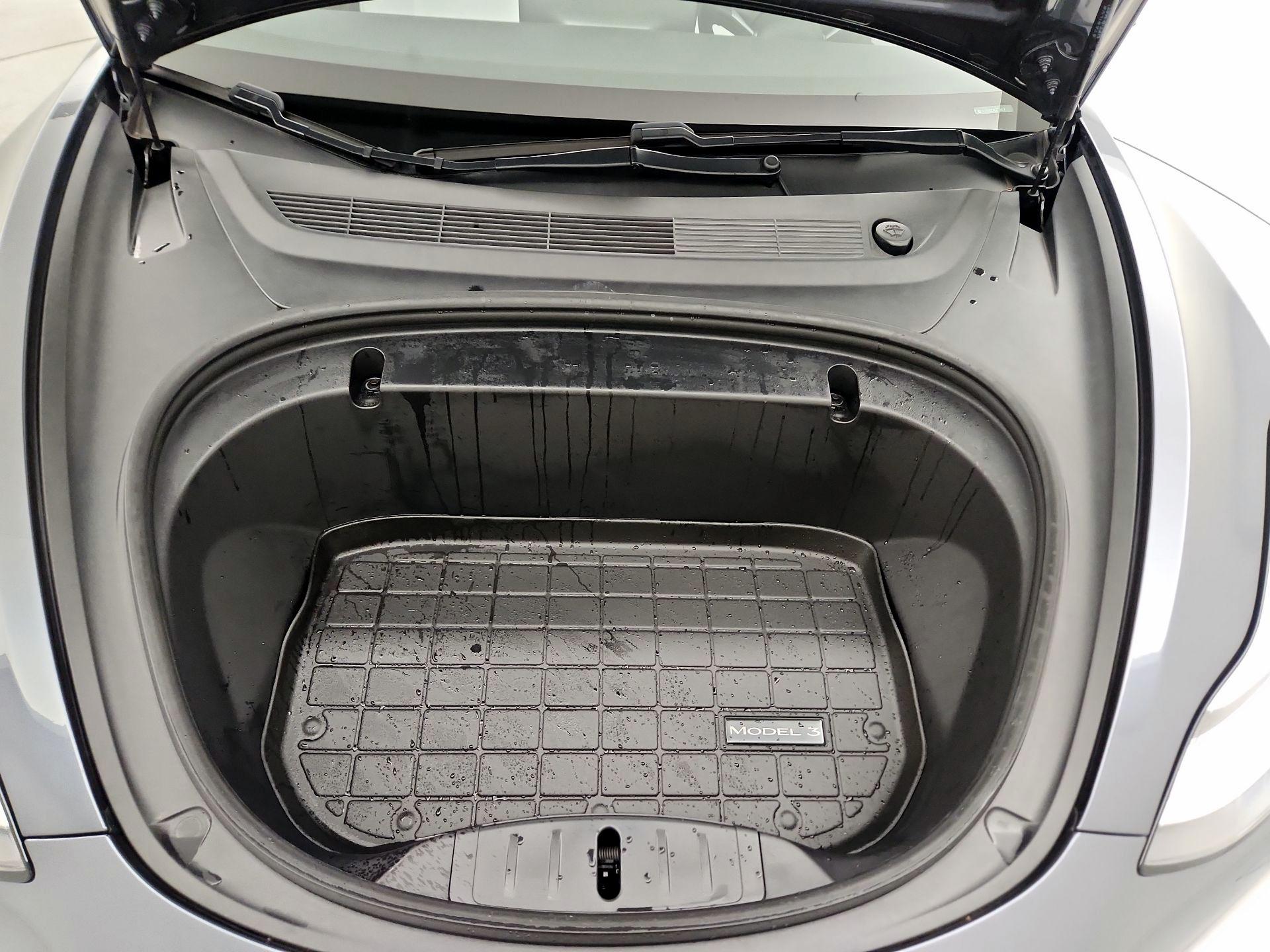 Thumbnail: 2020 Tesla Model 3 - 20