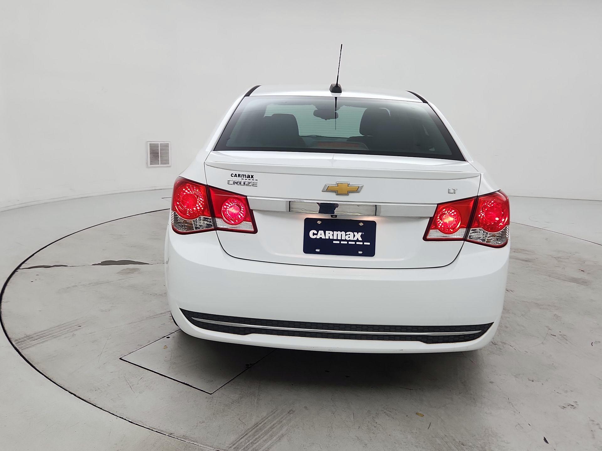 Thumbnail: 2015 Chevrolet Cruze - 6