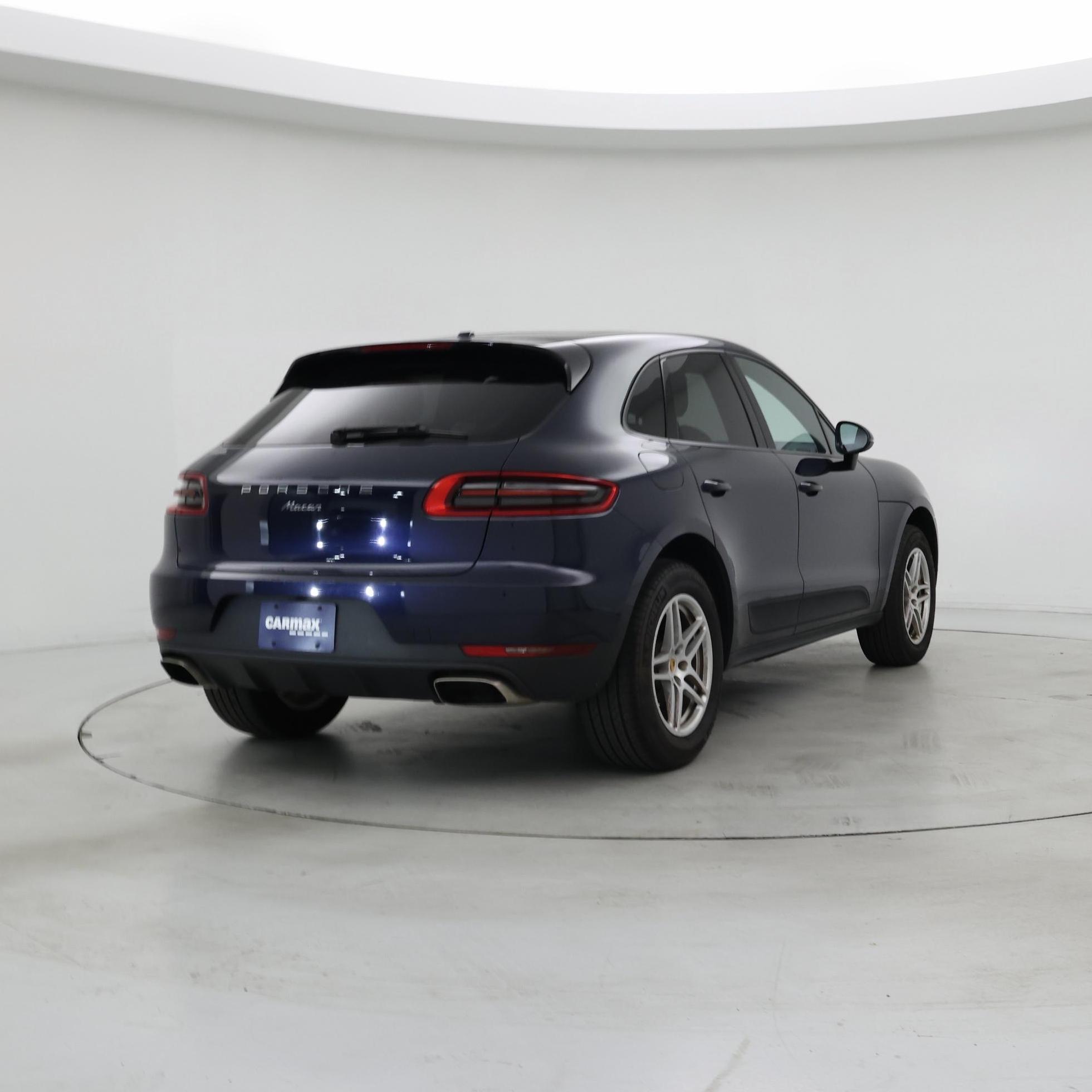 Thumbnail: 2018 Porsche Macan - 8