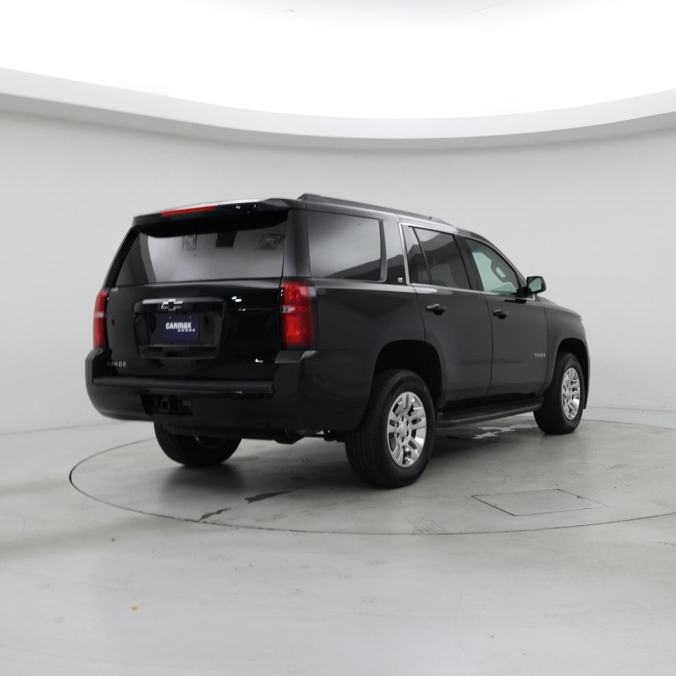 Thumbnail: 2019 Chevrolet Tahoe - 8