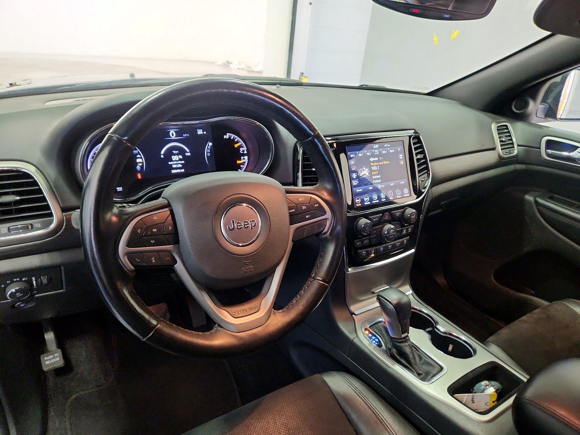 Thumbnail: 2021 Jeep Grand Cherokee - 9