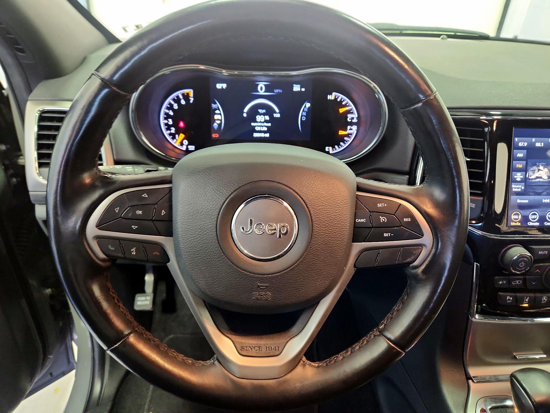 Thumbnail: 2021 Jeep Grand Cherokee - 10