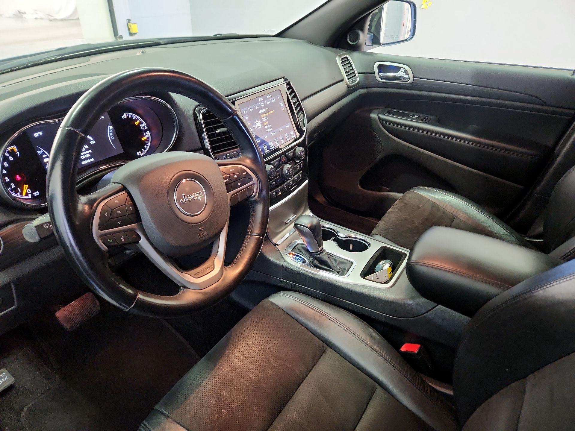 Thumbnail: 2021 Jeep Grand Cherokee - 11