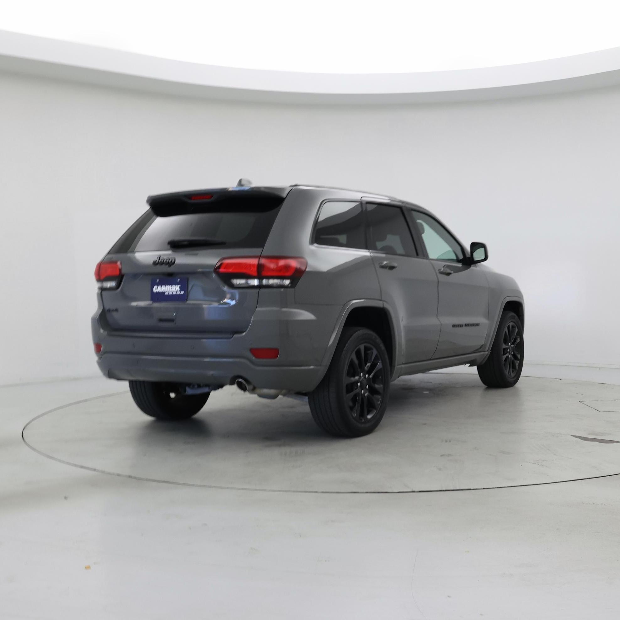 Thumbnail: 2021 Jeep Grand Cherokee - 8