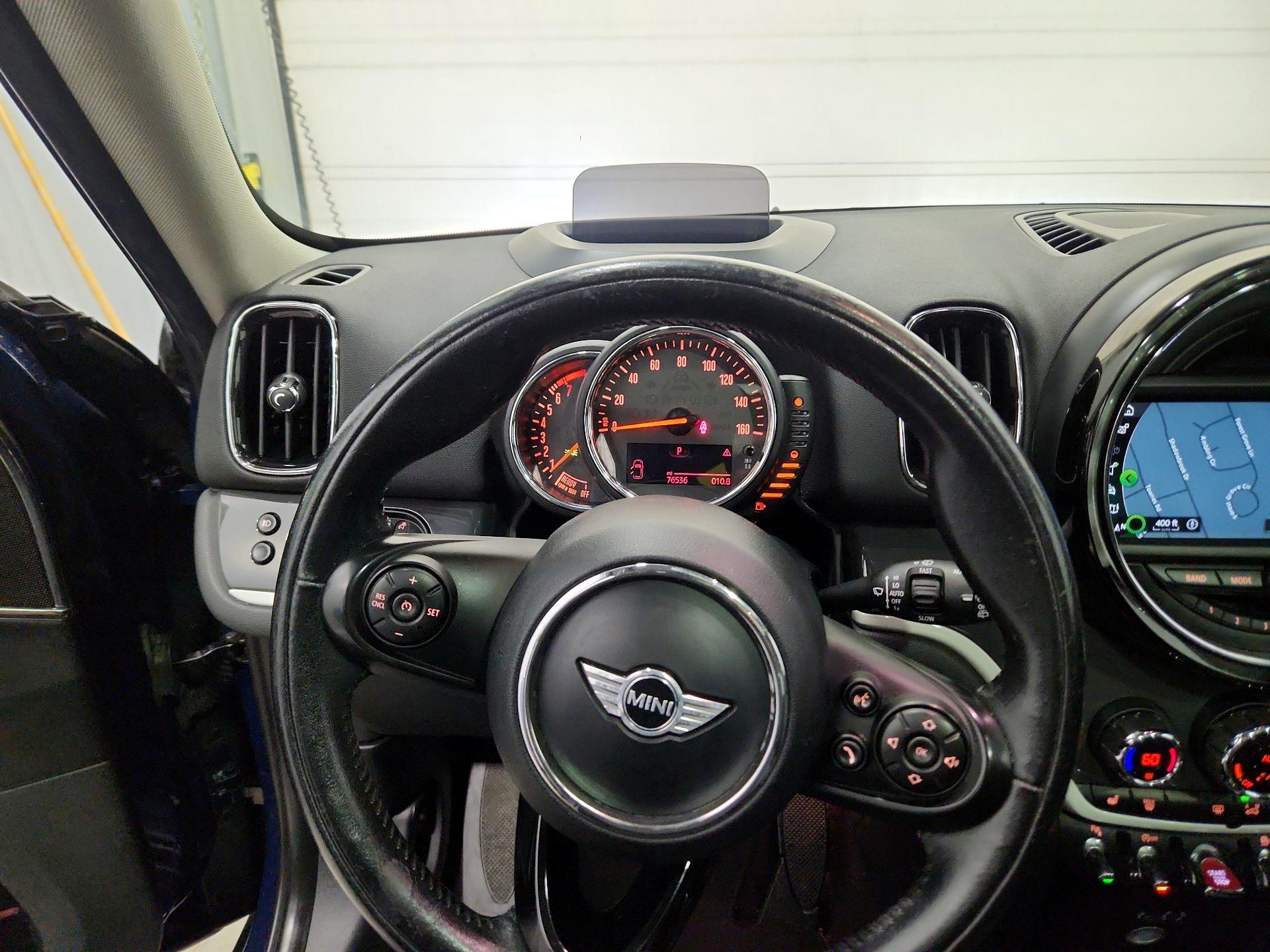 Thumbnail: 2017 MINI Cooper Countryman - 10