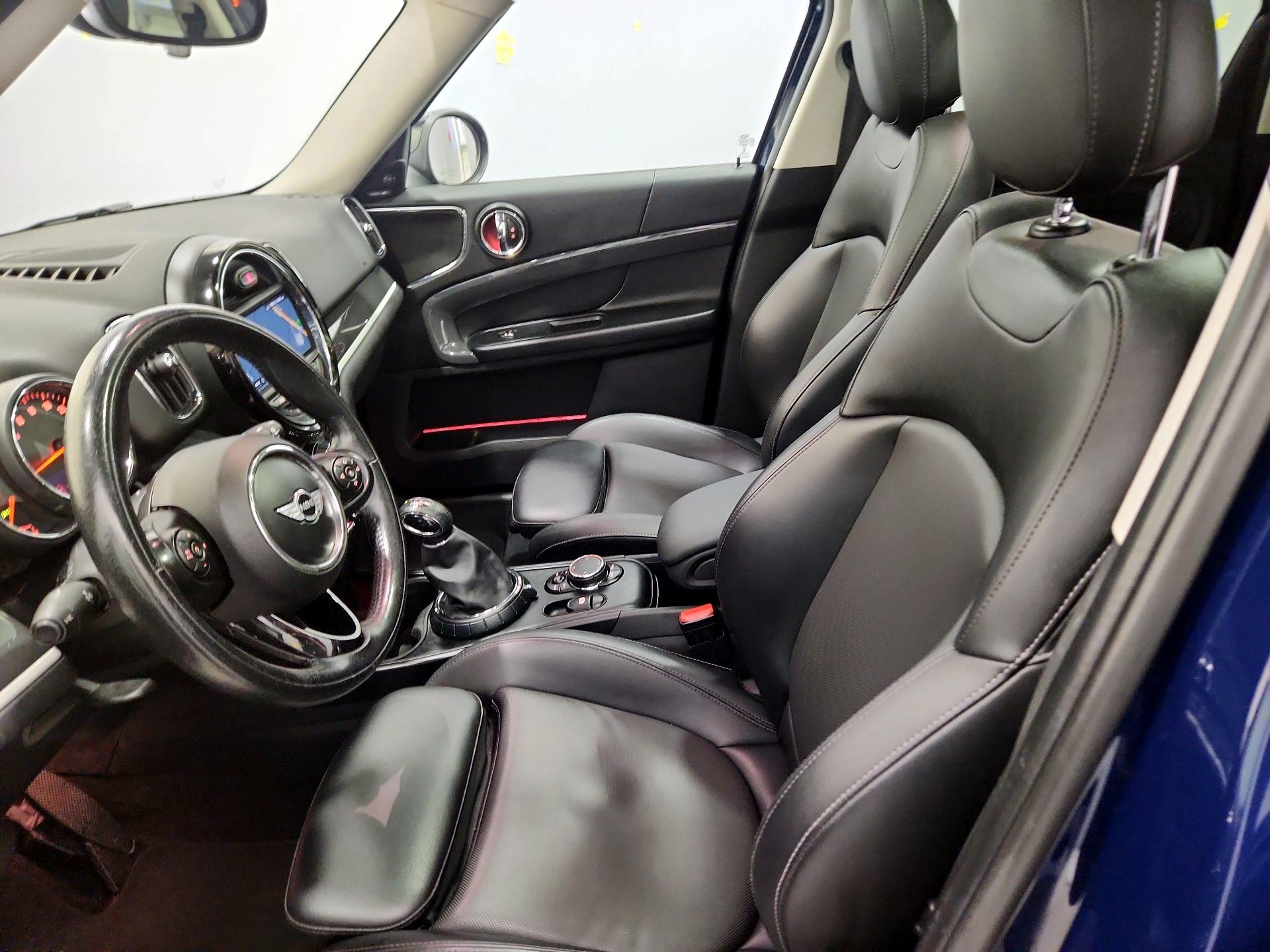 Thumbnail: 2017 MINI Cooper Countryman - 11