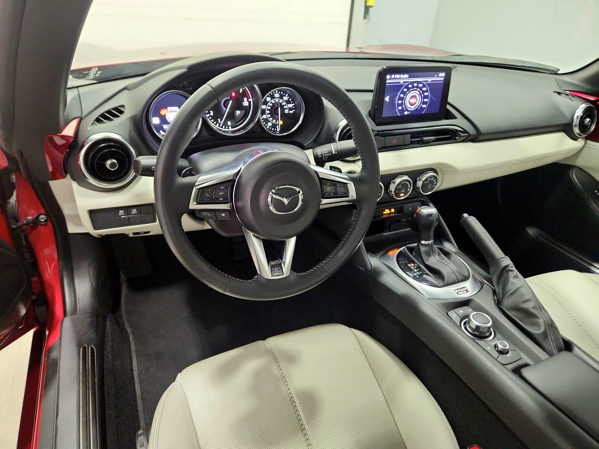 Thumbnail: 2021 Mazda MX-5 Miata - 9
