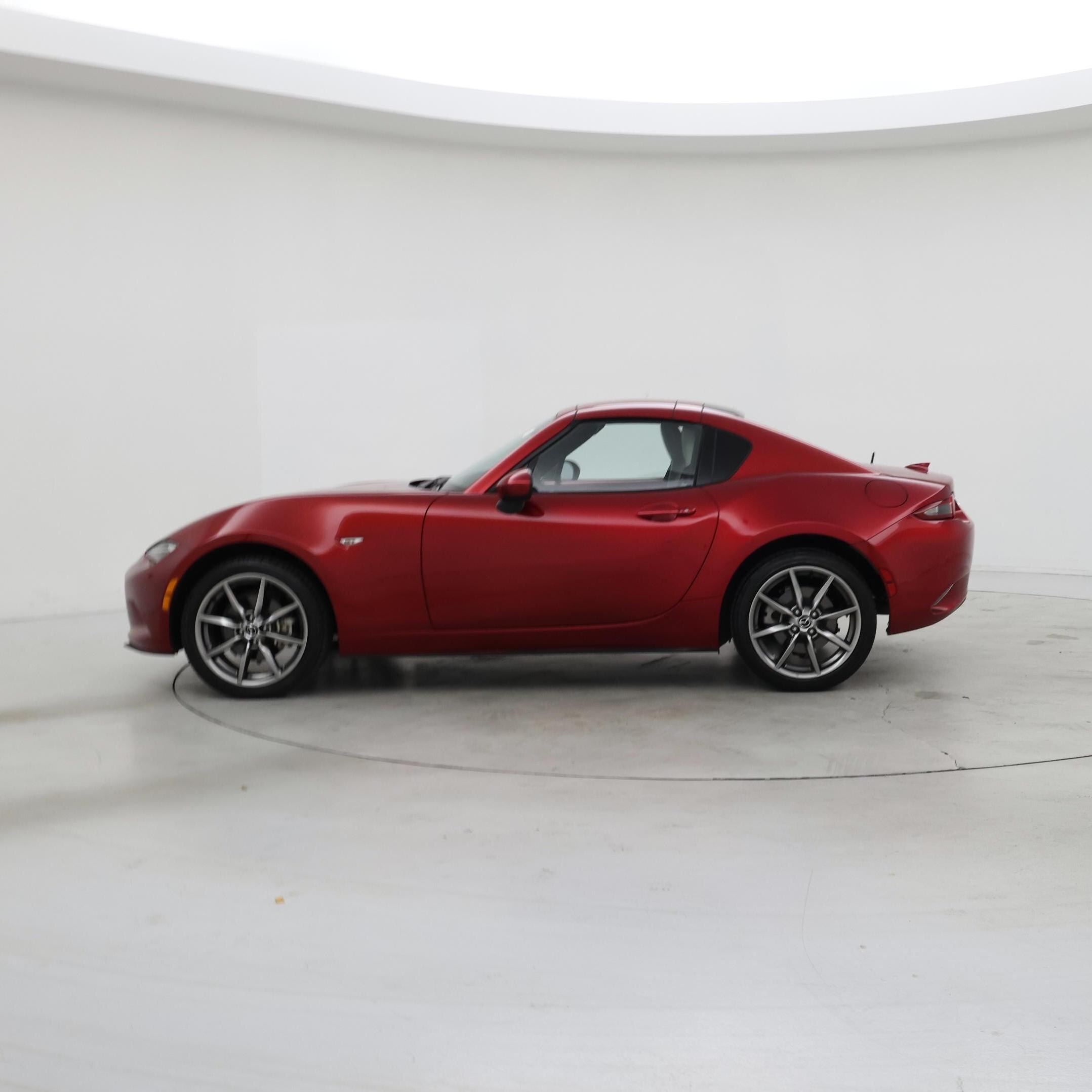 Thumbnail: 2021 Mazda MX-5 Miata - 3