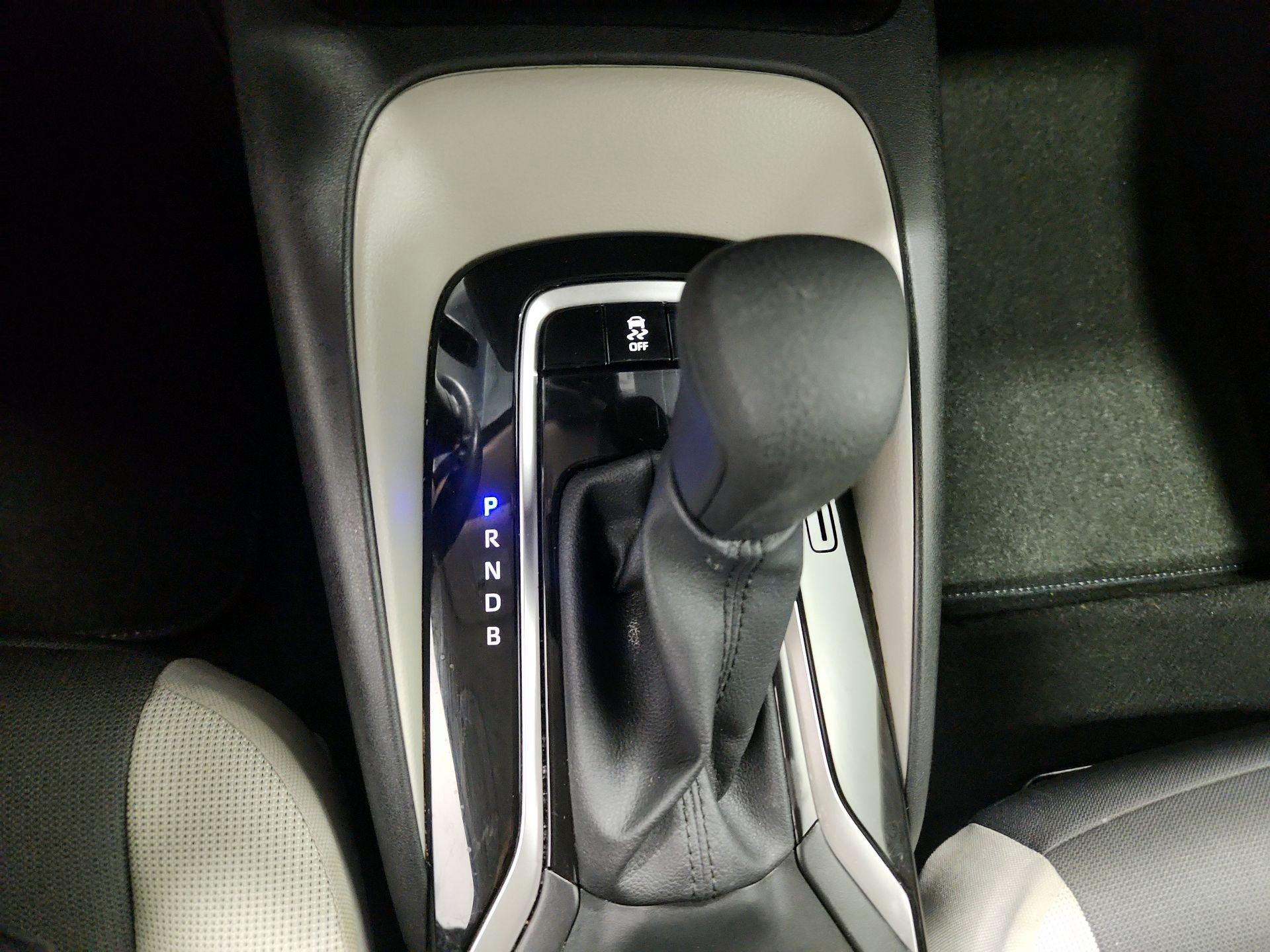 Thumbnail: 2025 Toyota Corolla - 17