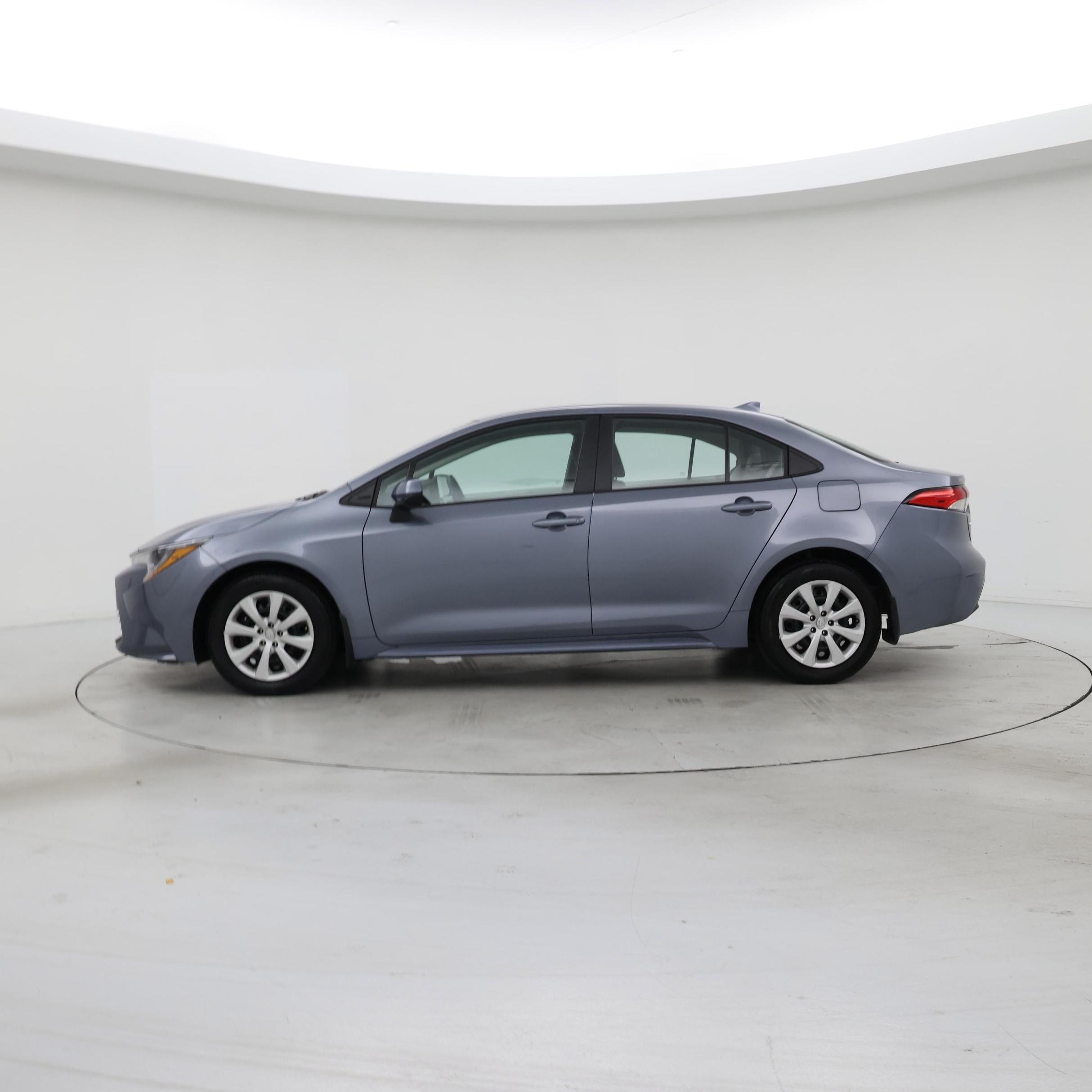 Thumbnail: 2025 Toyota Corolla - 3