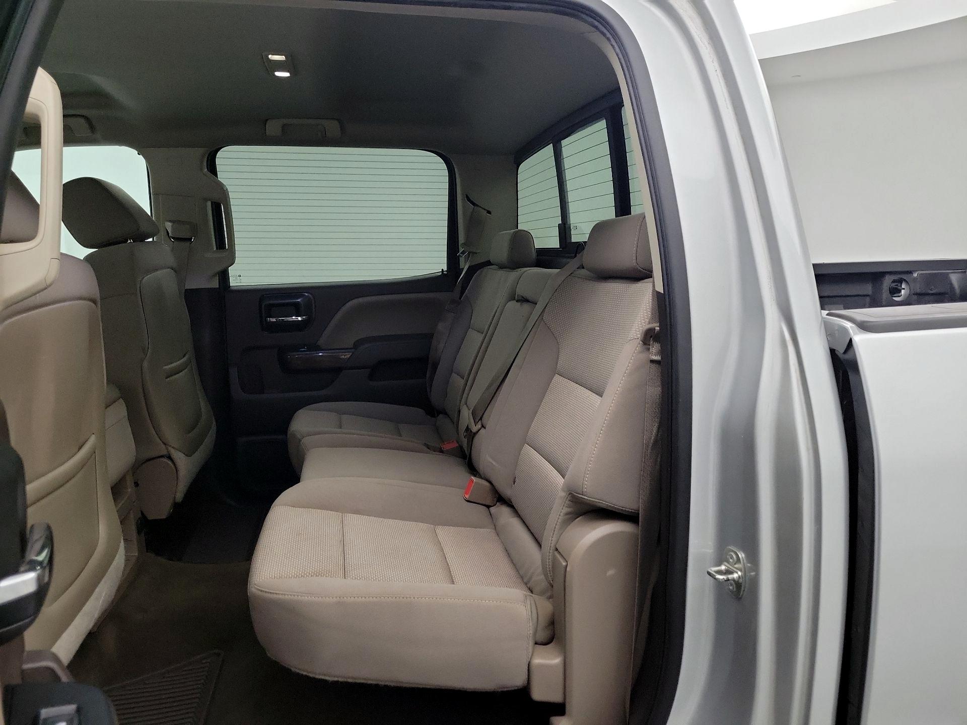 Thumbnail: 2015 Chevrolet Silverado 1500 - 19