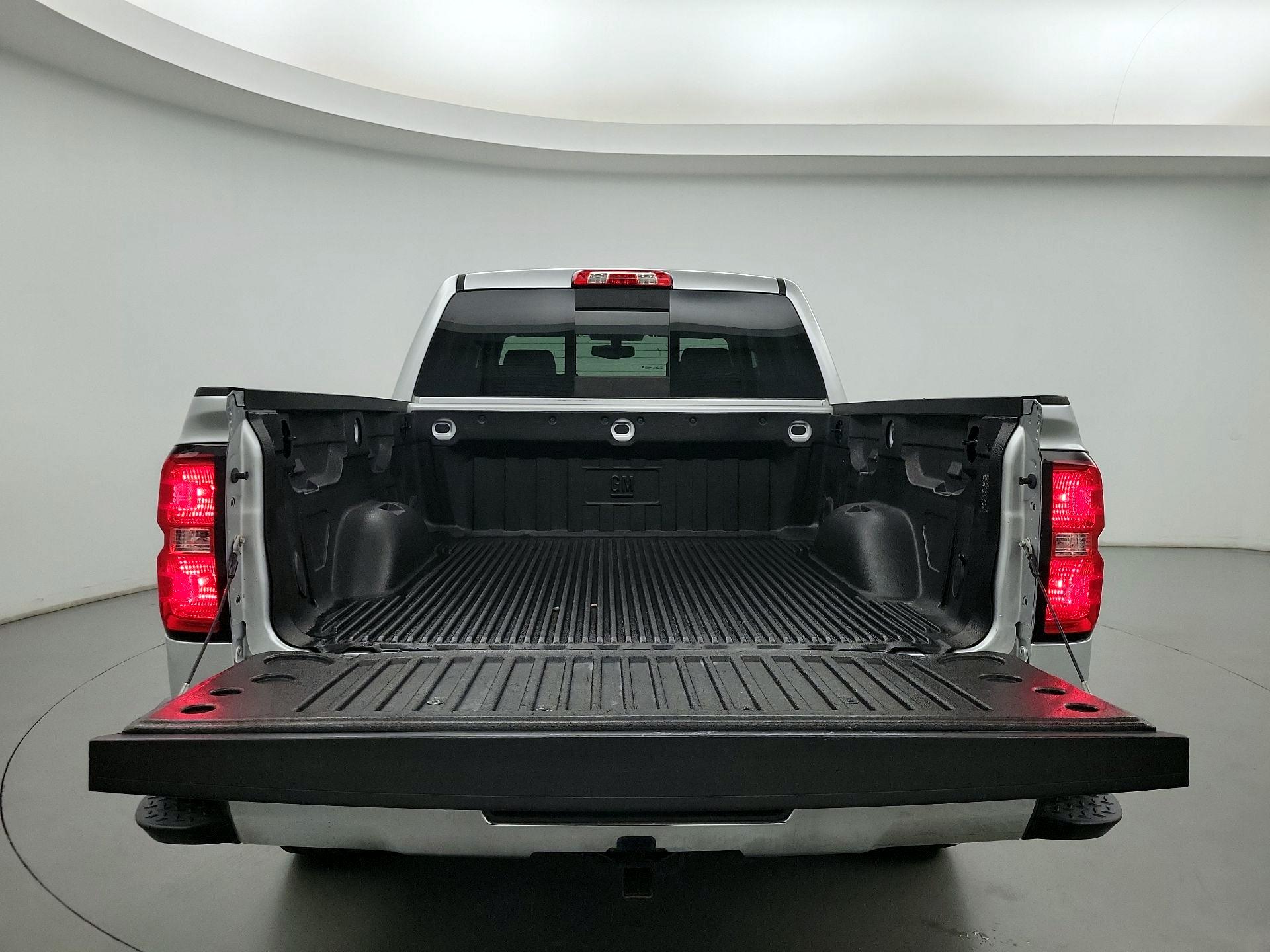Thumbnail: 2015 Chevrolet Silverado 1500 - 20