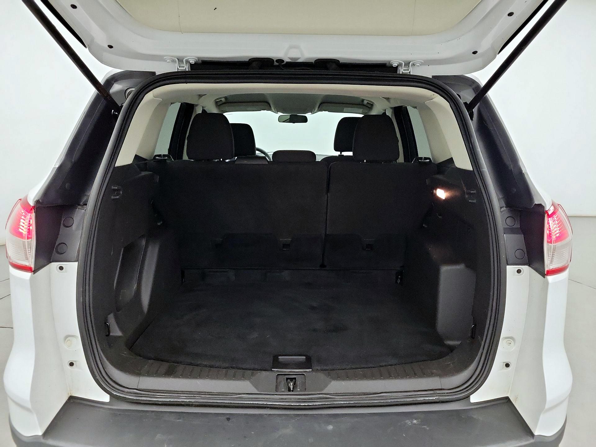 Thumbnail: 2015 Ford Escape - 20