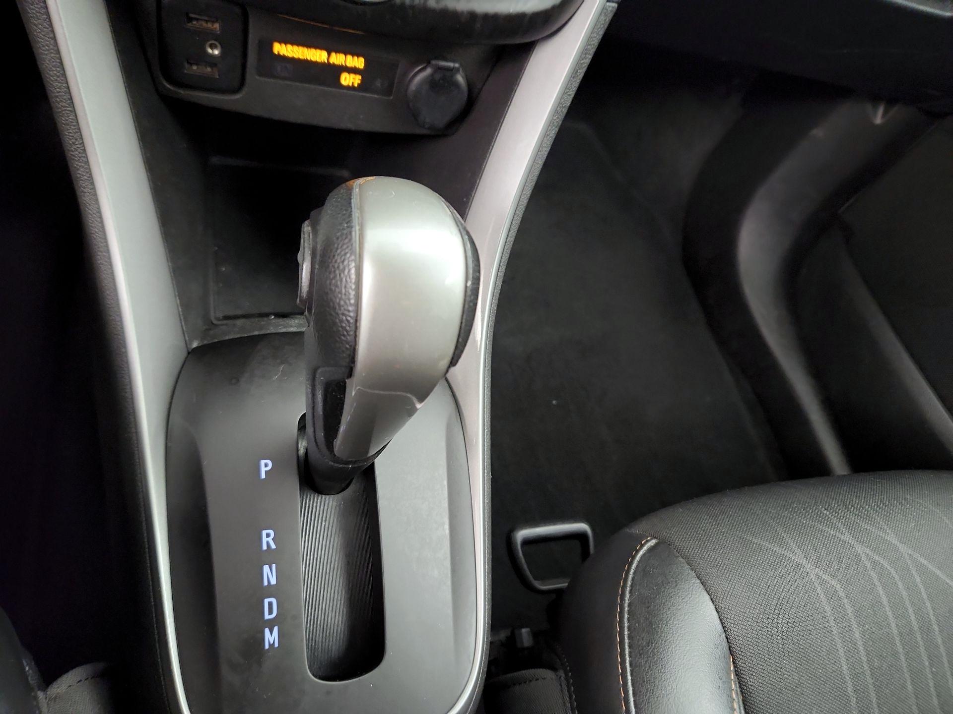 Thumbnail: 2017 Chevrolet Trax - 17