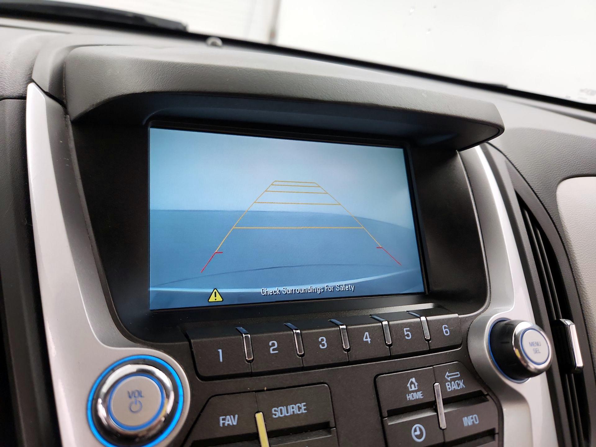 Thumbnail: 2015 Chevrolet Equinox - 13