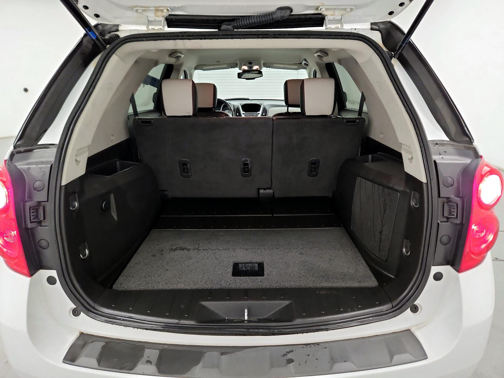 Thumbnail: 2015 Chevrolet Equinox - 19