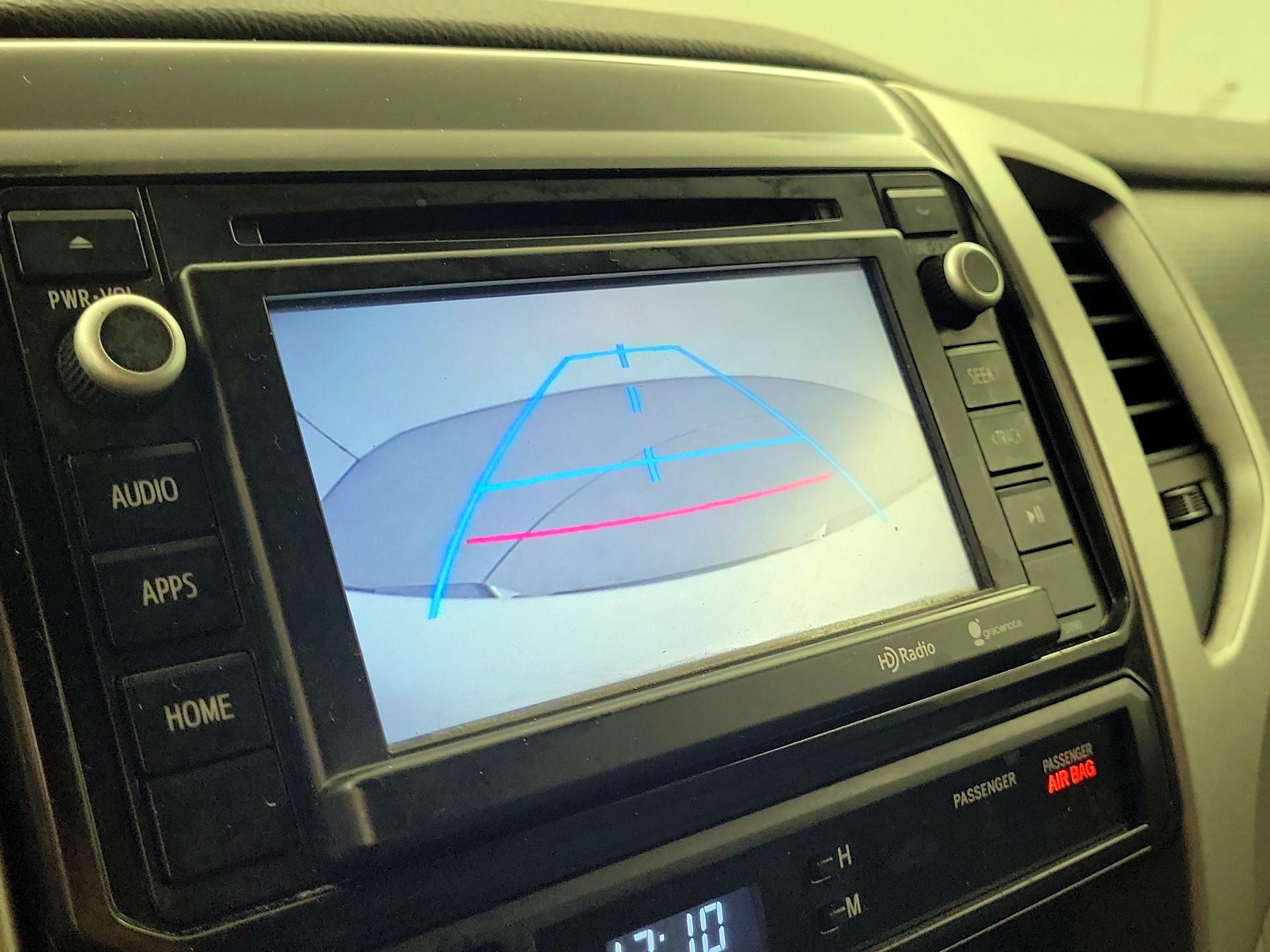 Thumbnail: 2014 Toyota Tacoma - 12