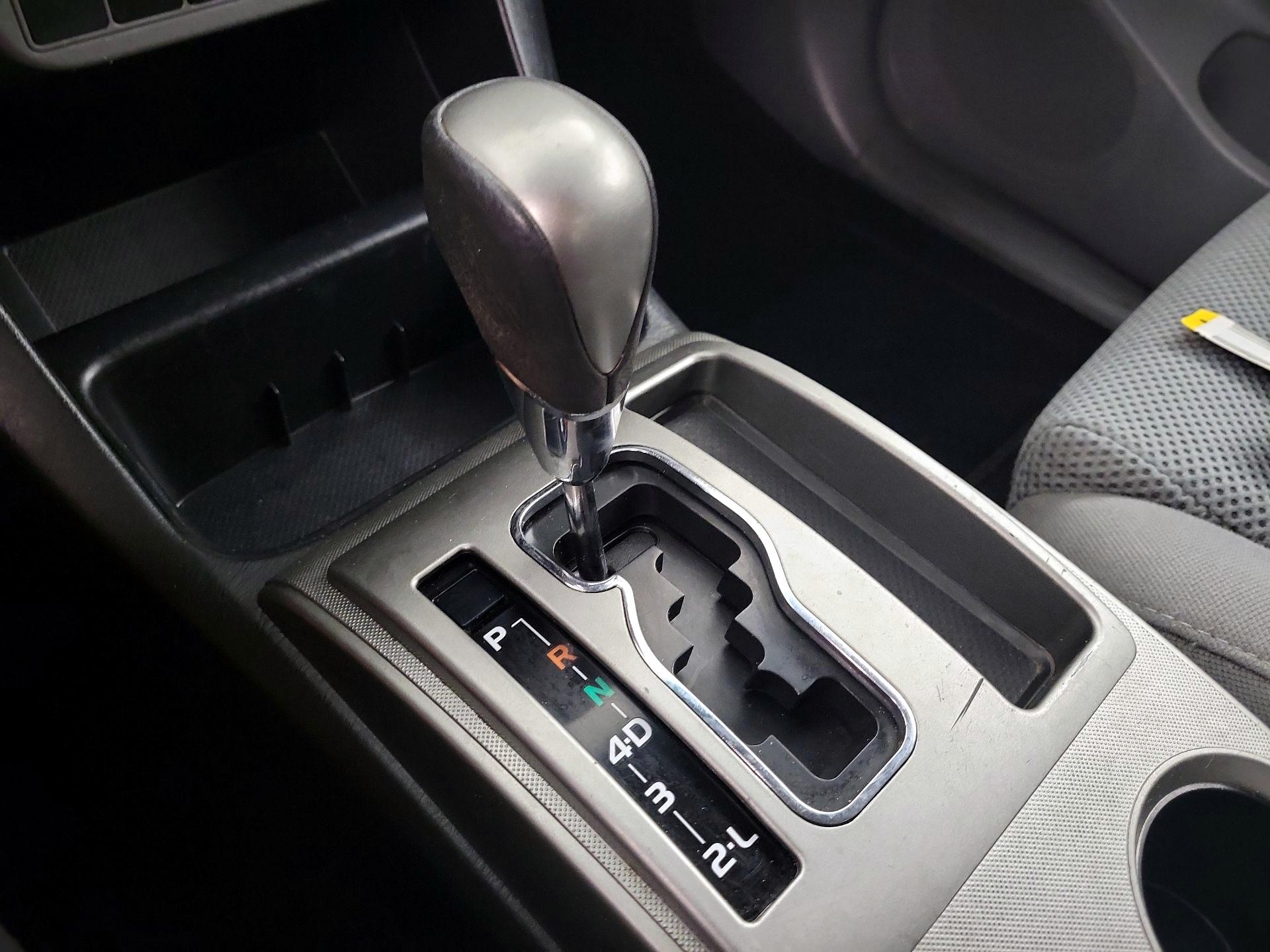 Thumbnail: 2014 Toyota Tacoma - 15