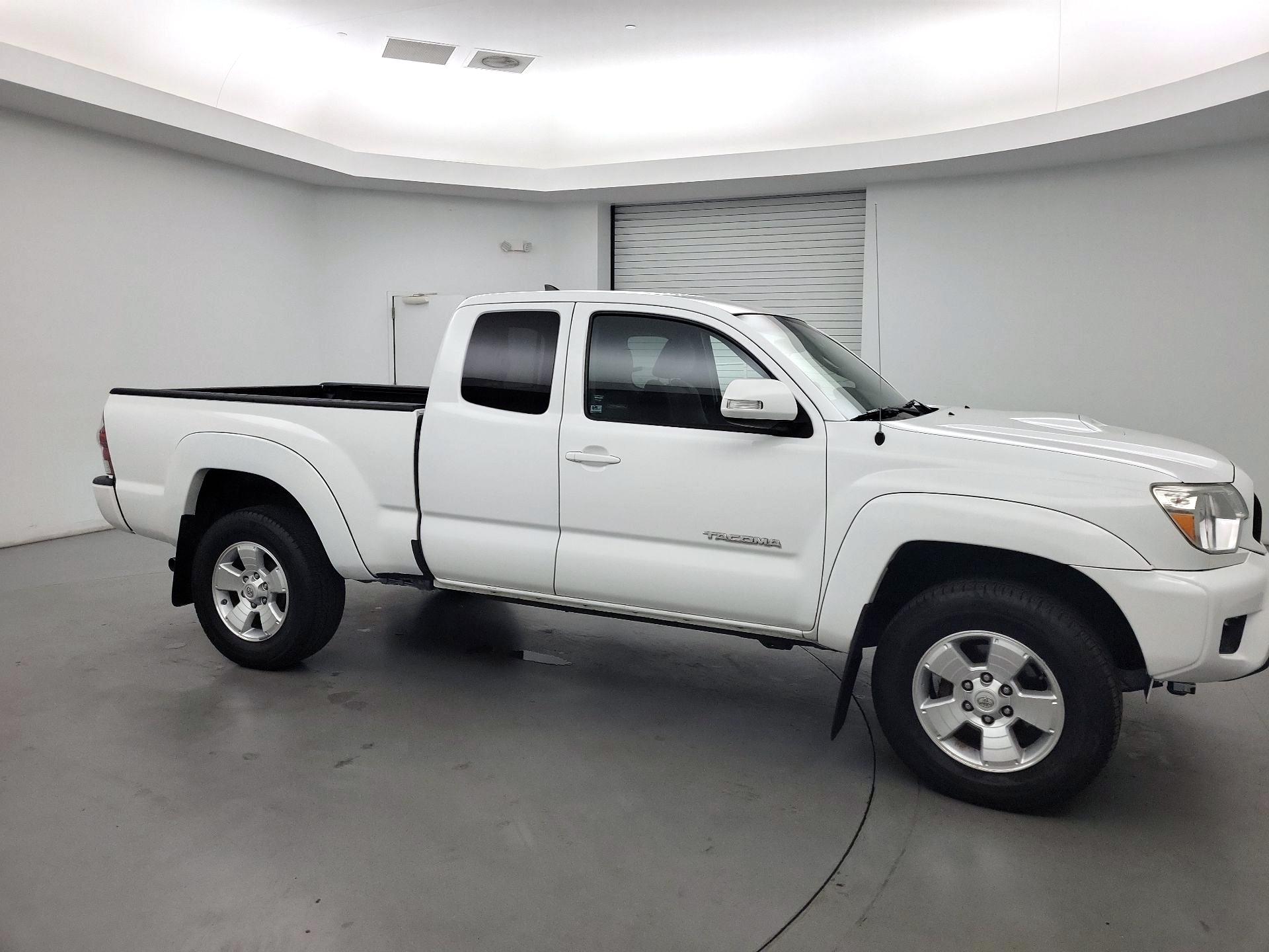 Thumbnail: 2014 Toyota Tacoma - 4