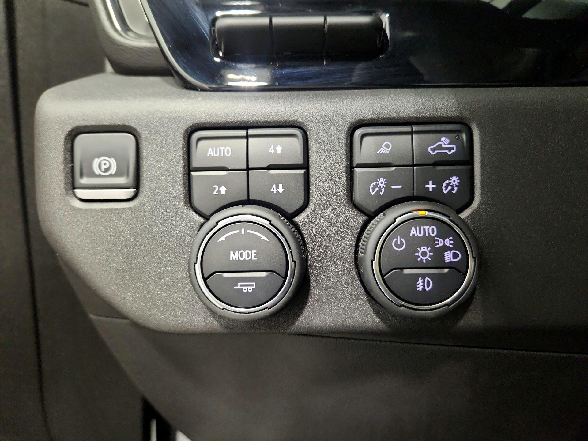 Thumbnail: 2025 Chevrolet Silverado 1500 - 13