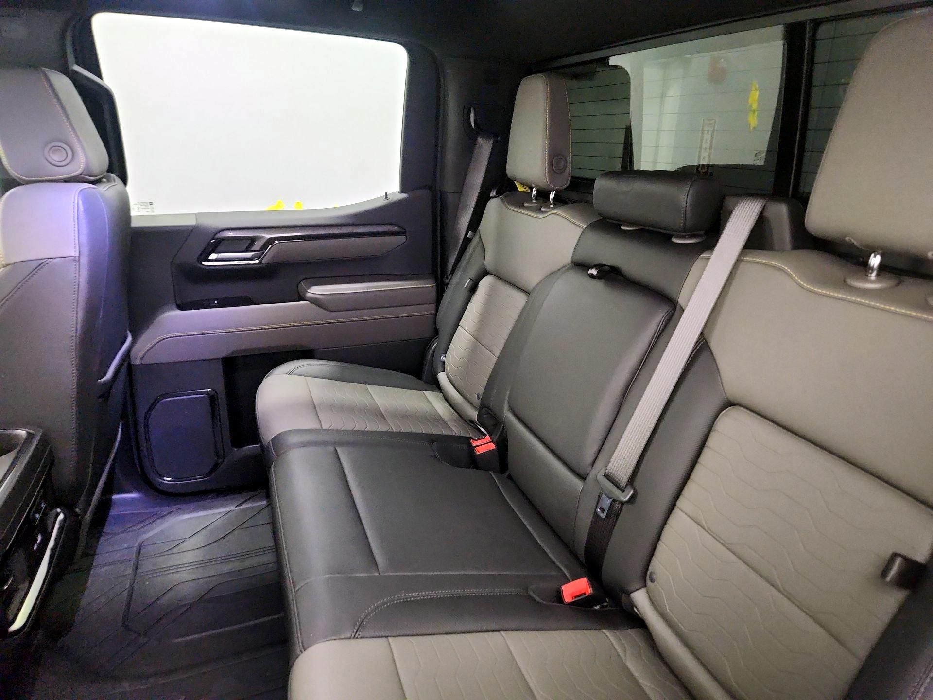 Thumbnail: 2025 Chevrolet Silverado 1500 - 20