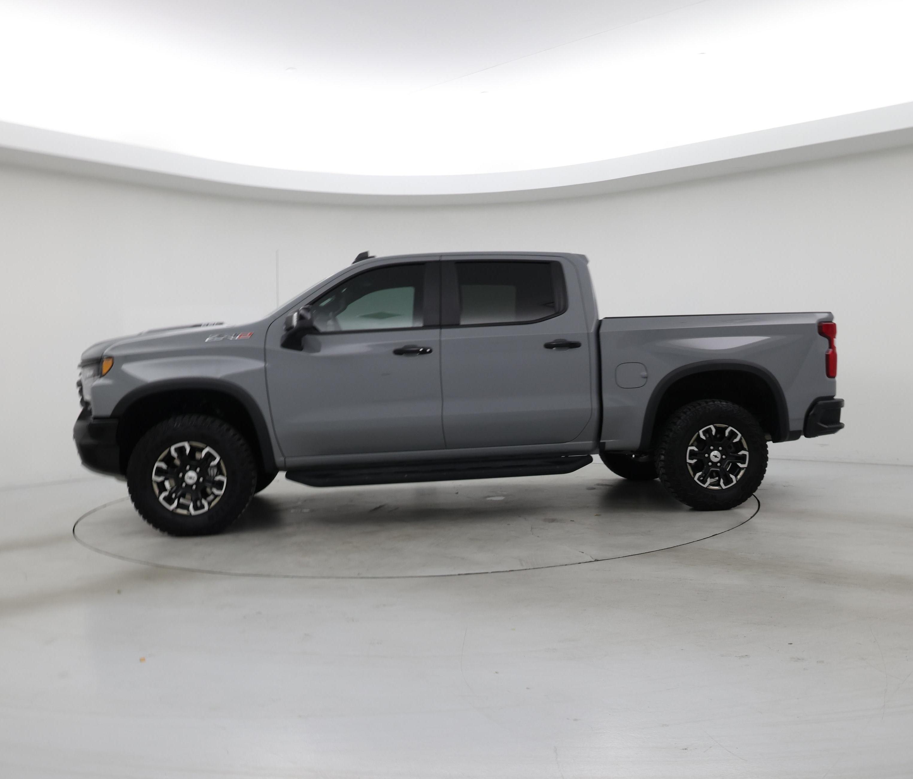 Thumbnail: 2025 Chevrolet Silverado 1500 - 3