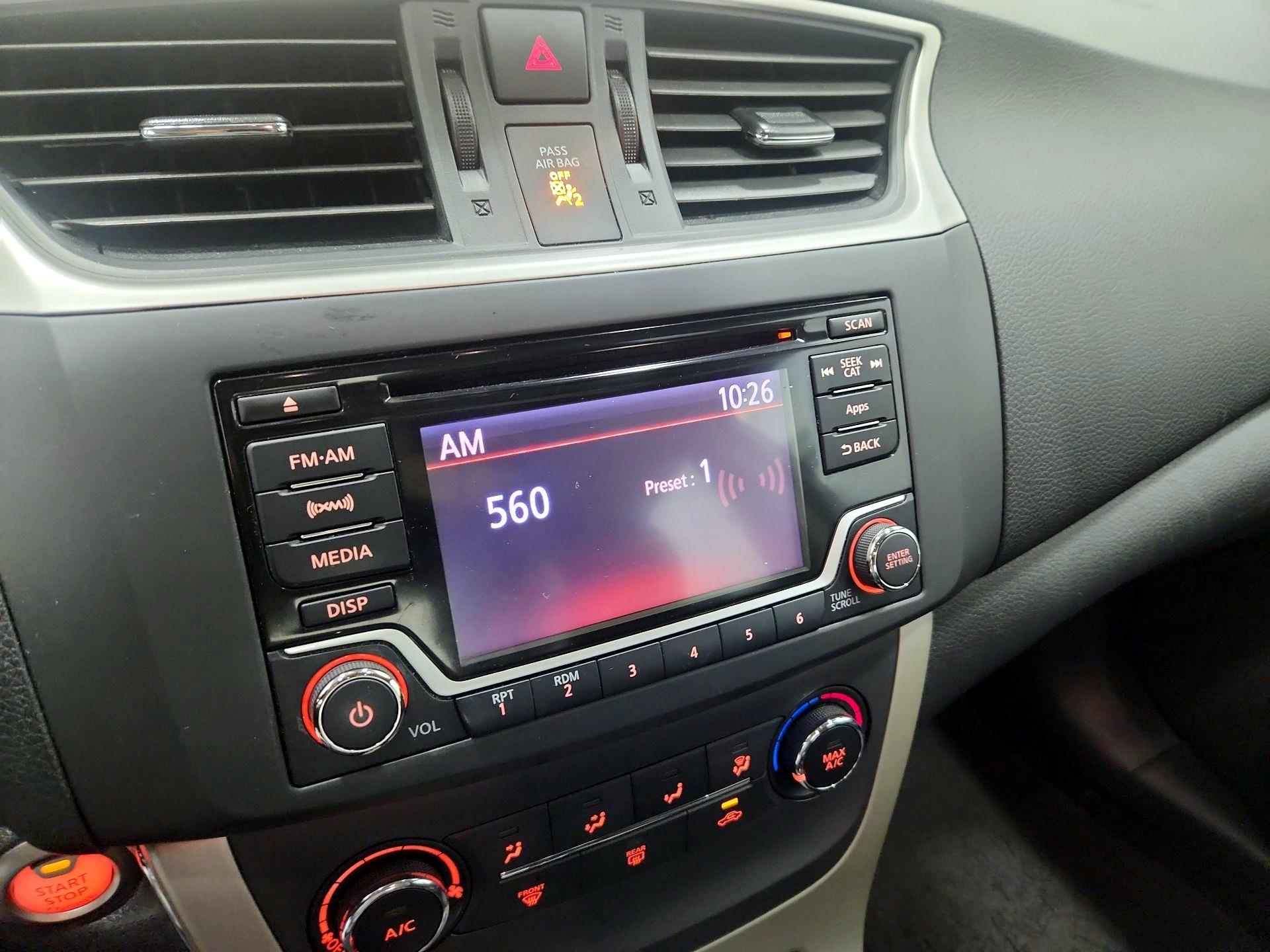 Thumbnail: 2015 Nissan Sentra - 15