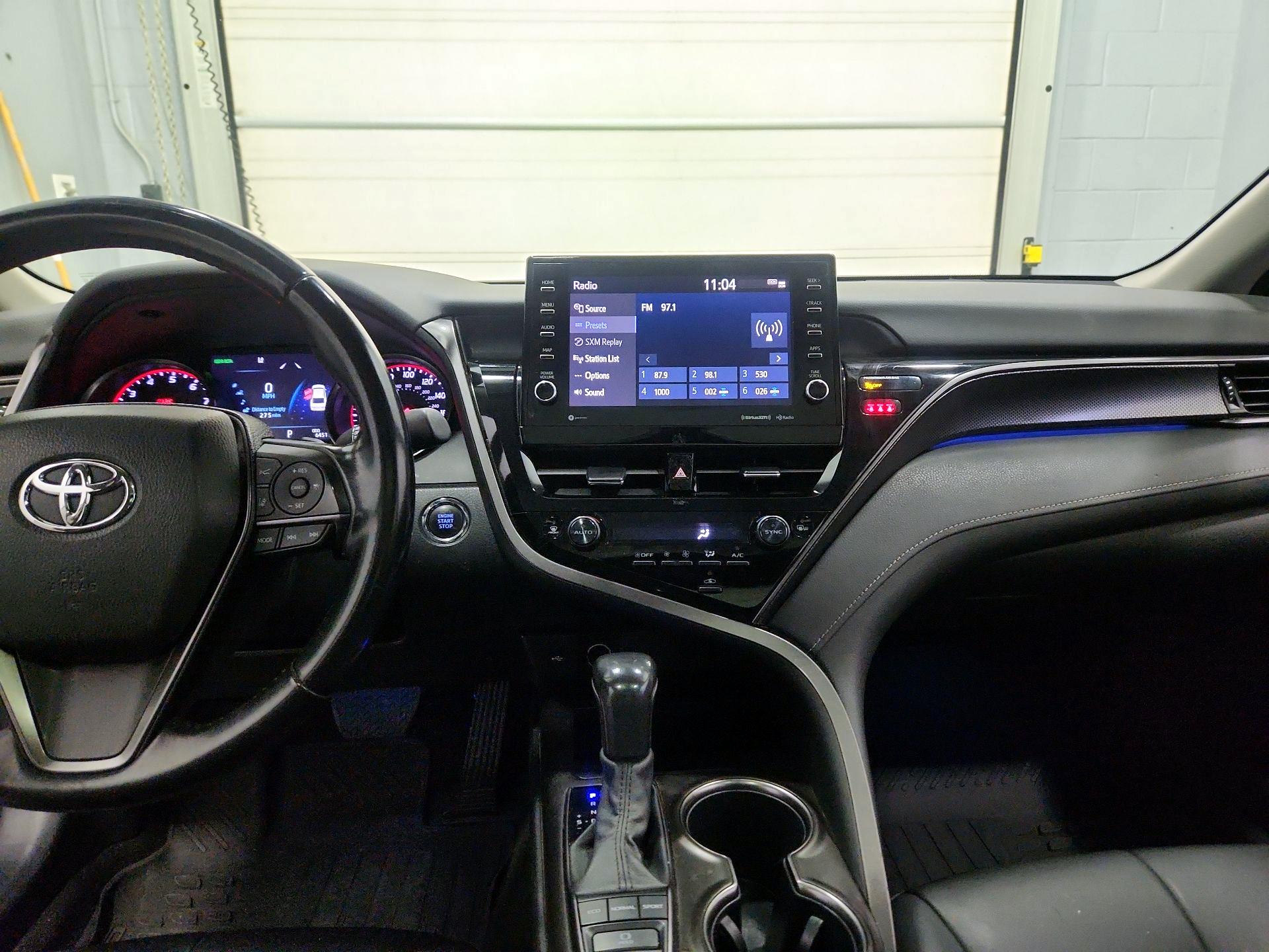 Thumbnail: 2022 Toyota Camry - 9