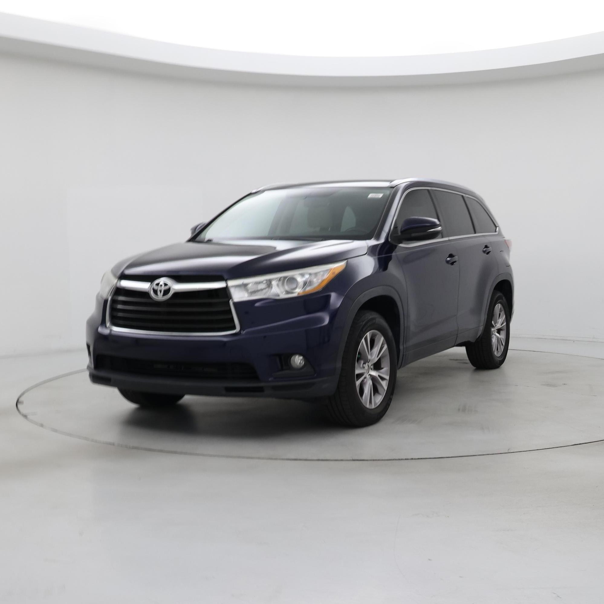 Thumbnail: 2015 Toyota Highlander - 4