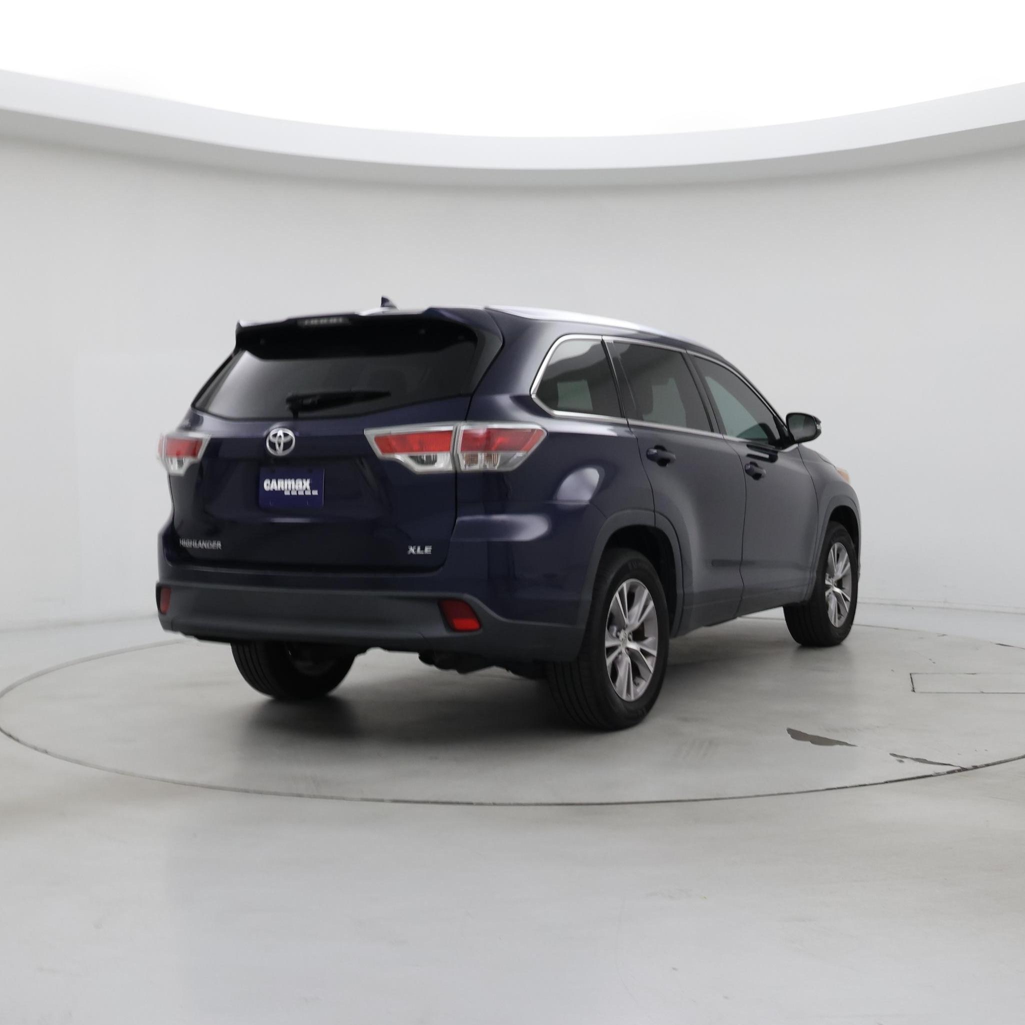 Thumbnail: 2015 Toyota Highlander - 8