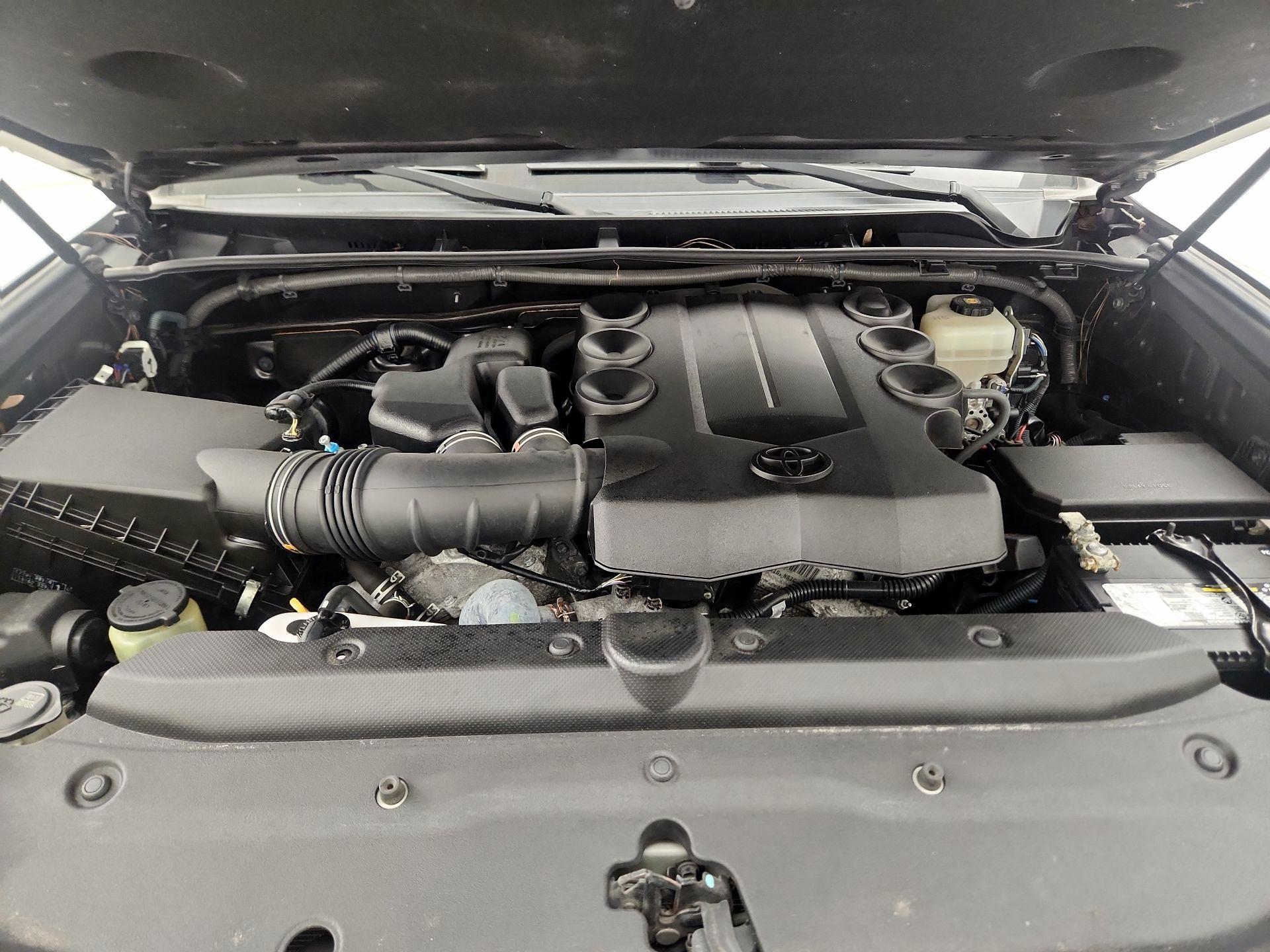 Thumbnail: 2017 Toyota 4Runner - 20