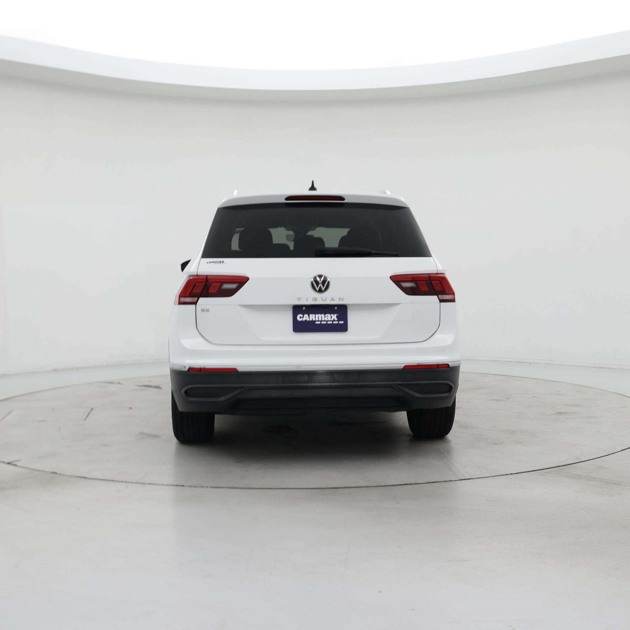 Thumbnail: 2022 Volkswagen Tiguan - 6