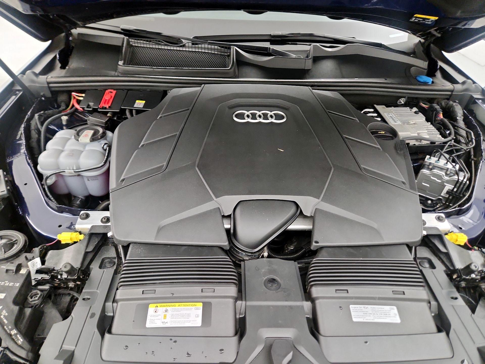Thumbnail: 2022 Audi Q7 - 18