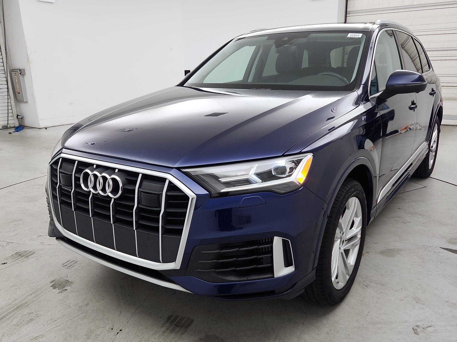Thumbnail: 2022 Audi Q7 - 3