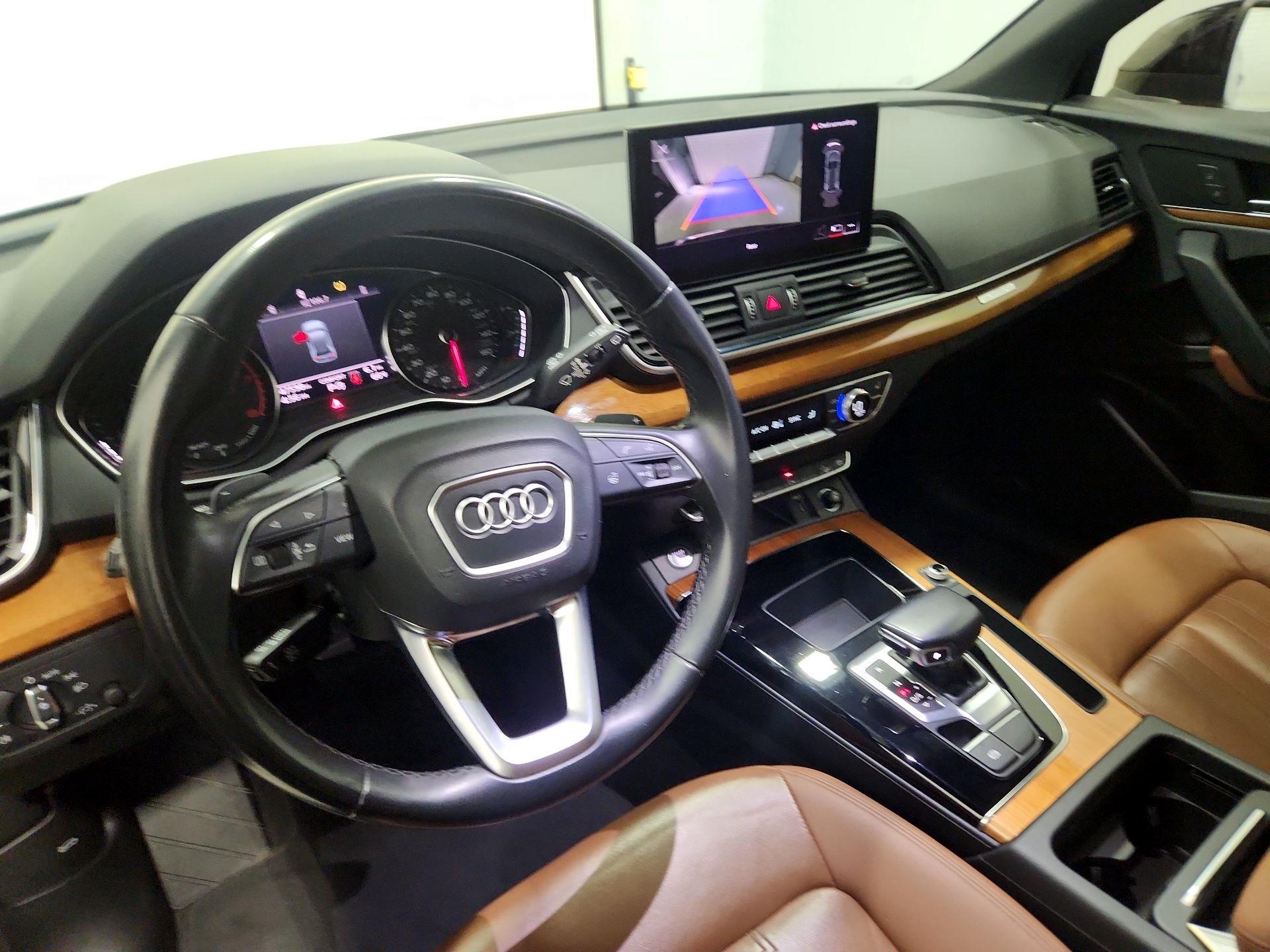 Thumbnail: 2021 Audi Q5 - 9