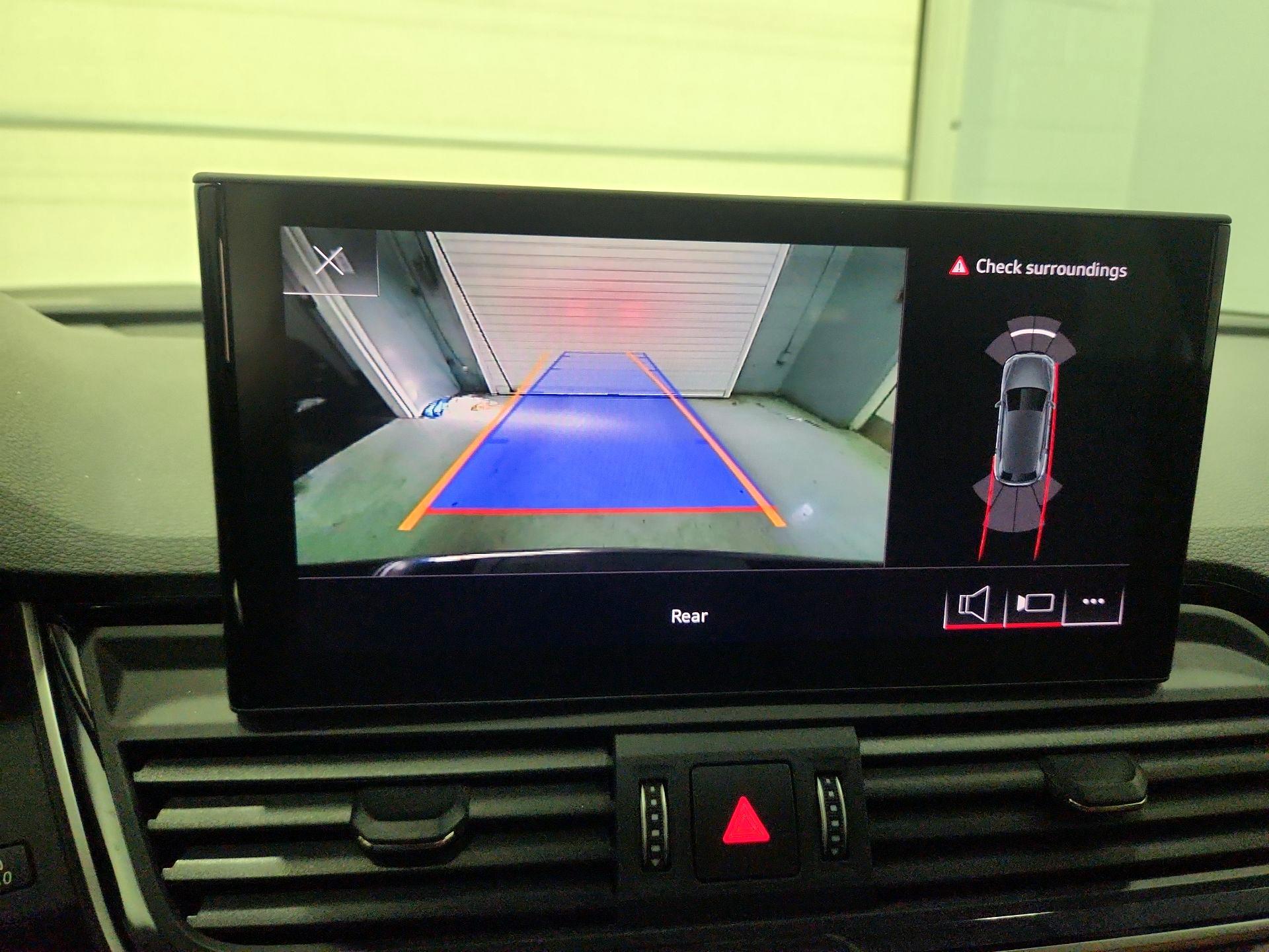 Thumbnail: 2021 Audi Q5 - 14