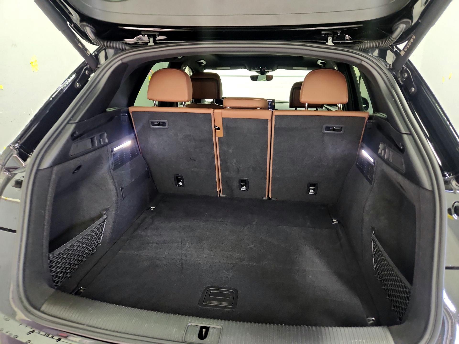 Thumbnail: 2021 Audi Q5 - 20